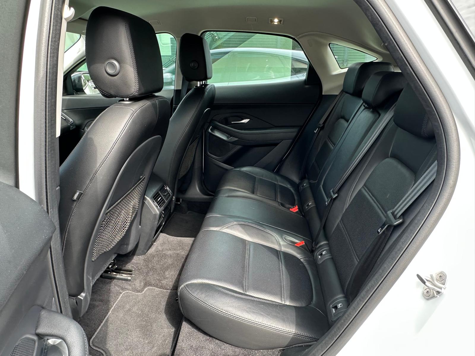 JAGUAR E-Pace 2.0 T 200 S AWD / CH Auslieferung-image-7