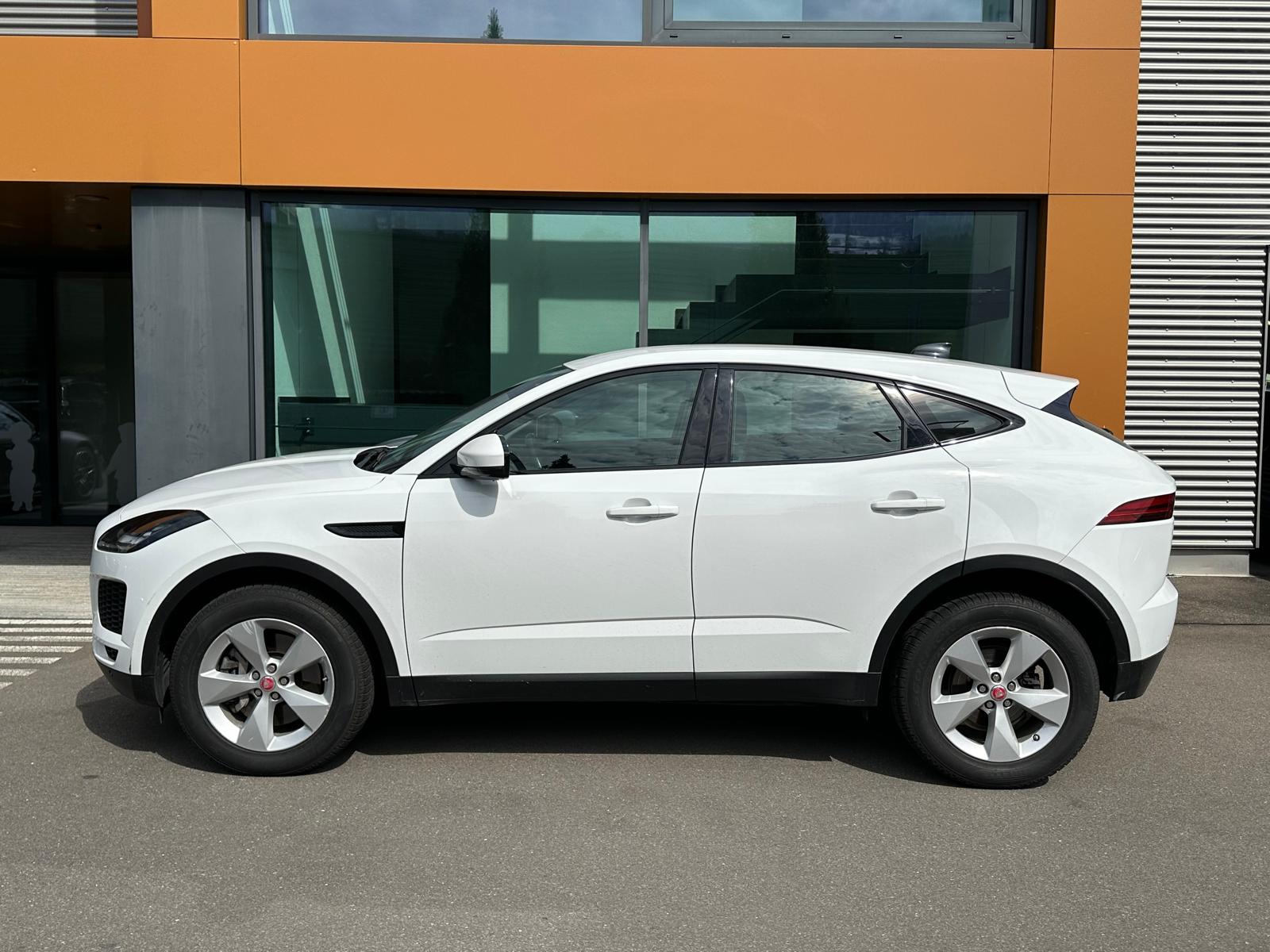JAGUAR E-Pace 2.0 T 200 S AWD / CH Auslieferung-image-3