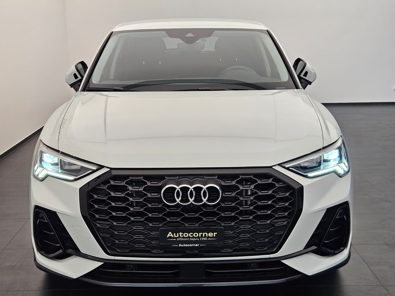 AUDI Q3 Sportback 35 TFSI S line Attraction S-tronic-image-3
