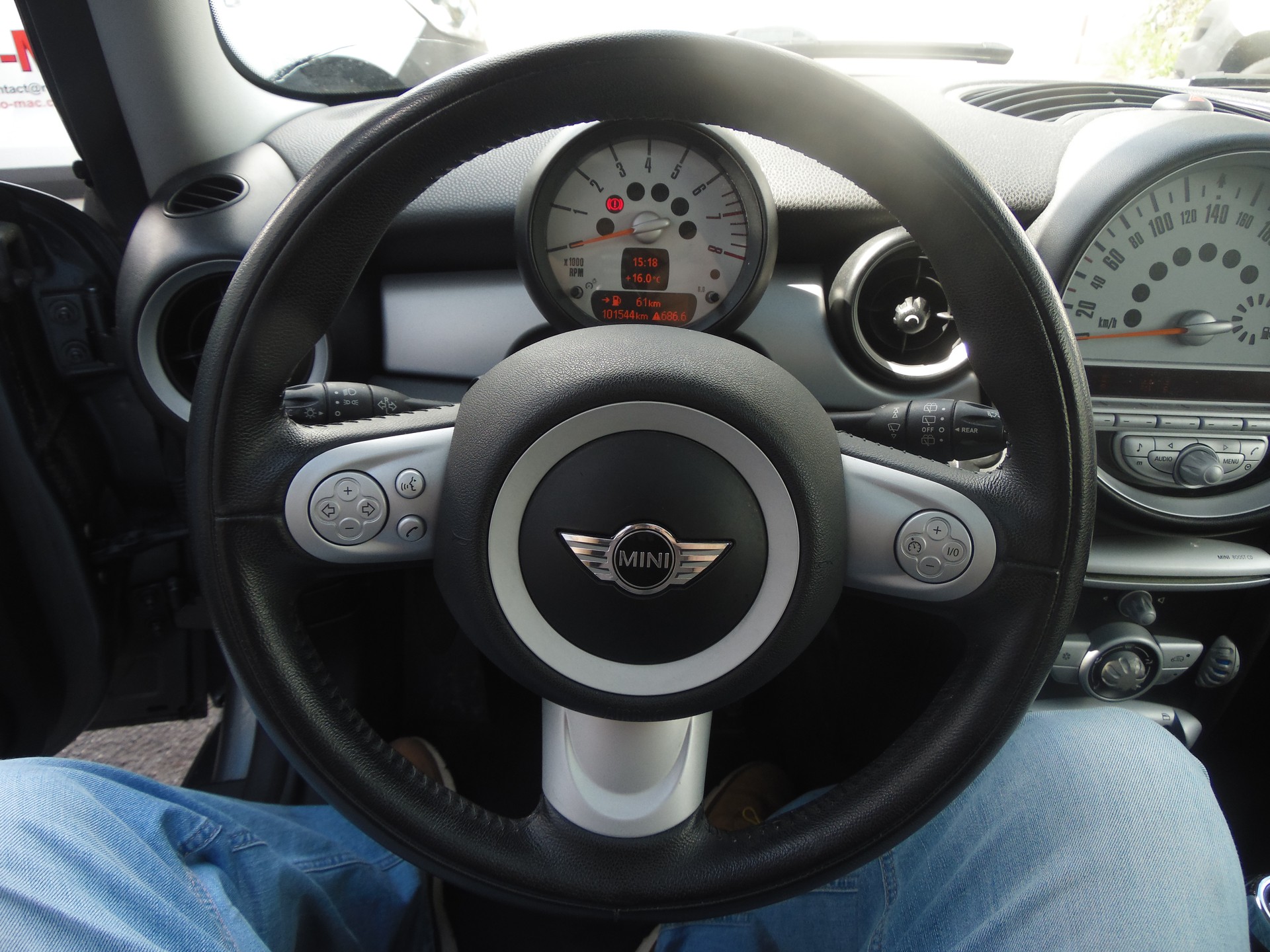 MINI One-image-12