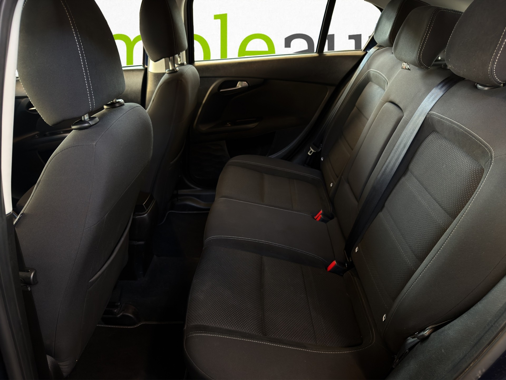 FIAT Tipo 1.6 JTD Lounge DCT-image-8