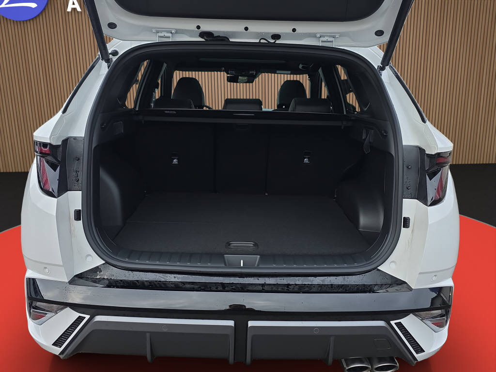 HYUNDAI Tucson 1.6 T-GDi PHEV N-Line LUX Pack 4WD-image-14