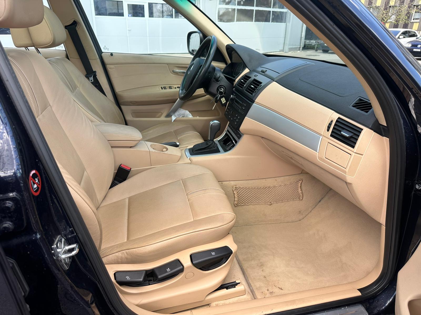 BMW X3 xDrive 20d Access Steptronic-image-7
