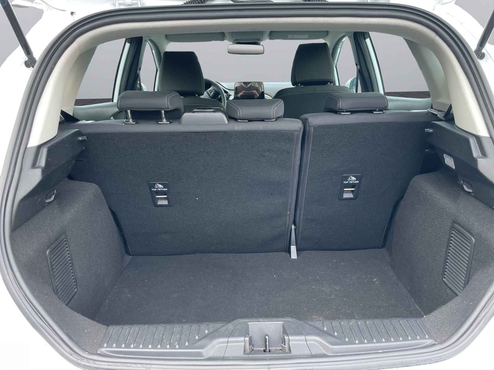 FORD Fiesta 1.0 EcoB Titanium-image-15