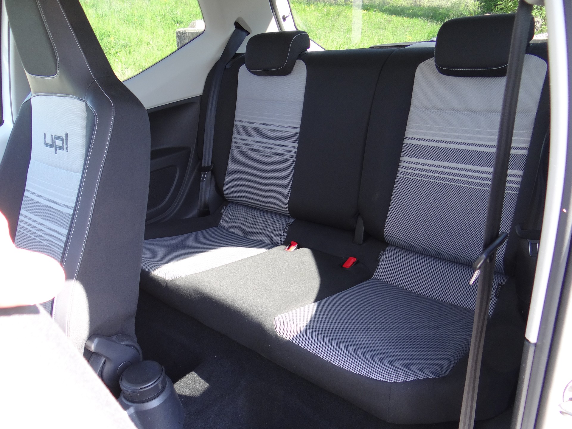 VW Up 1.0 white up-image-9