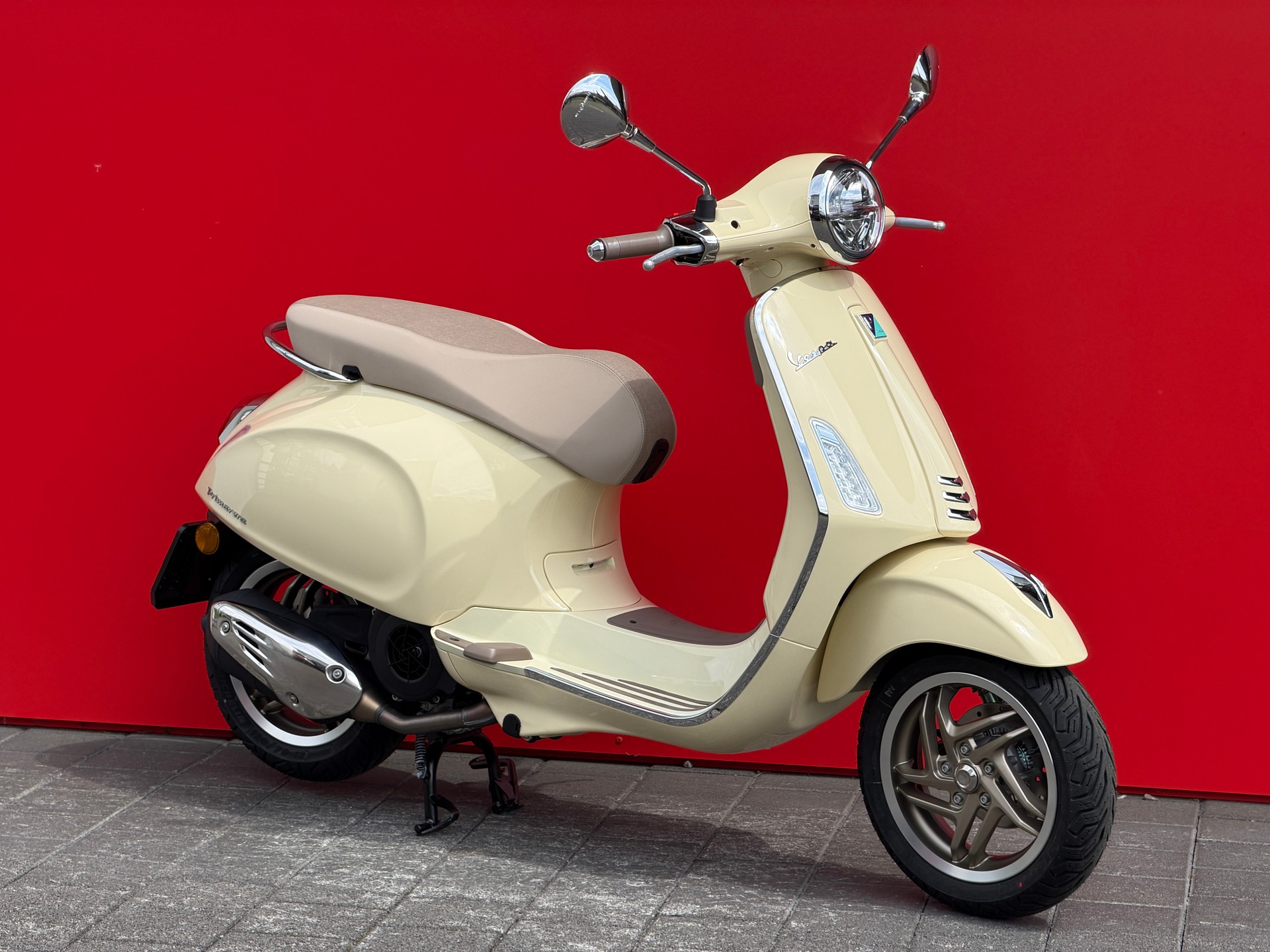 PIAGGIO Vespa 125 Primavera S MY26-image-6