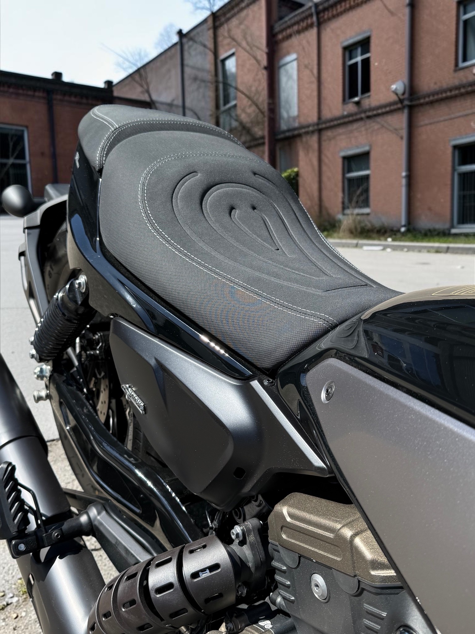 QJ SRV 600 V4-image-9