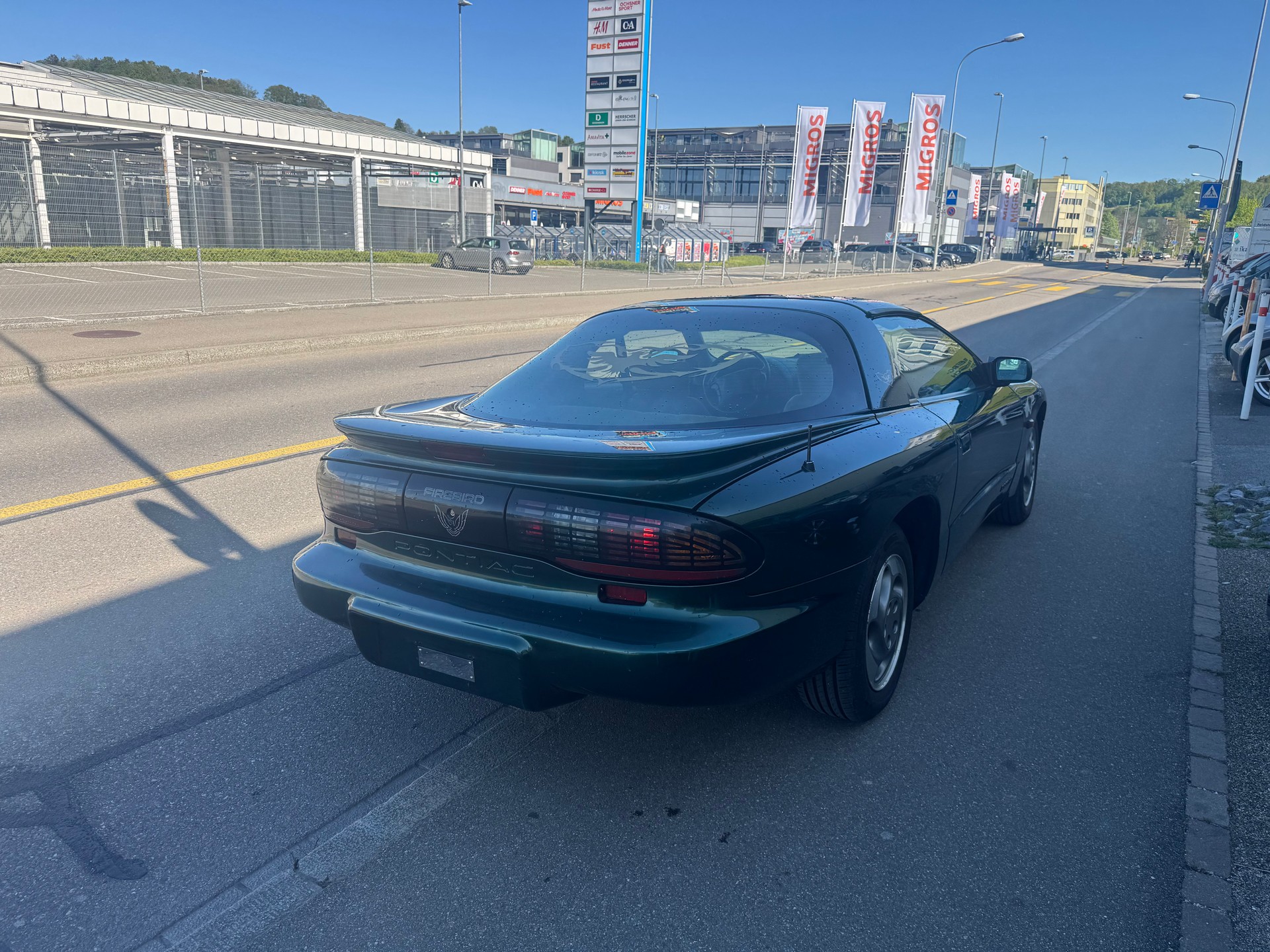 PONTIAC Firebird 3.4 V6-image-6