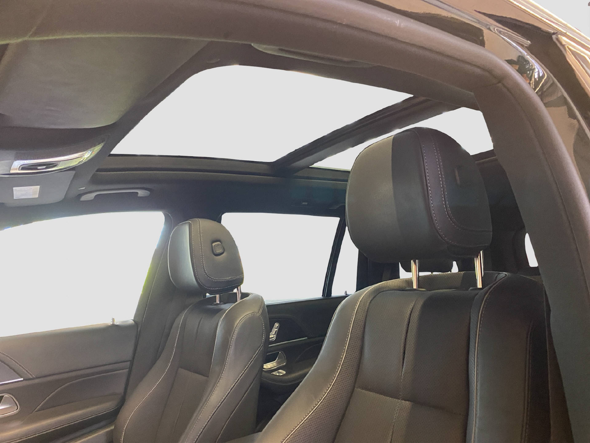 MERCEDES-BENZ GLS 450 AMG Line 4MATIC-image-11