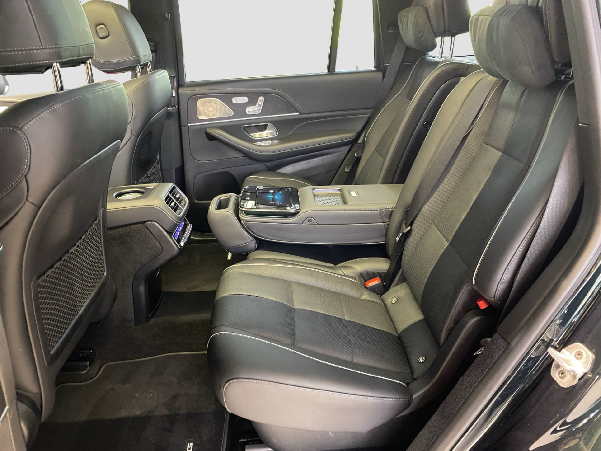 MERCEDES-BENZ GLS 450 AMG Line 4MATIC-image-13