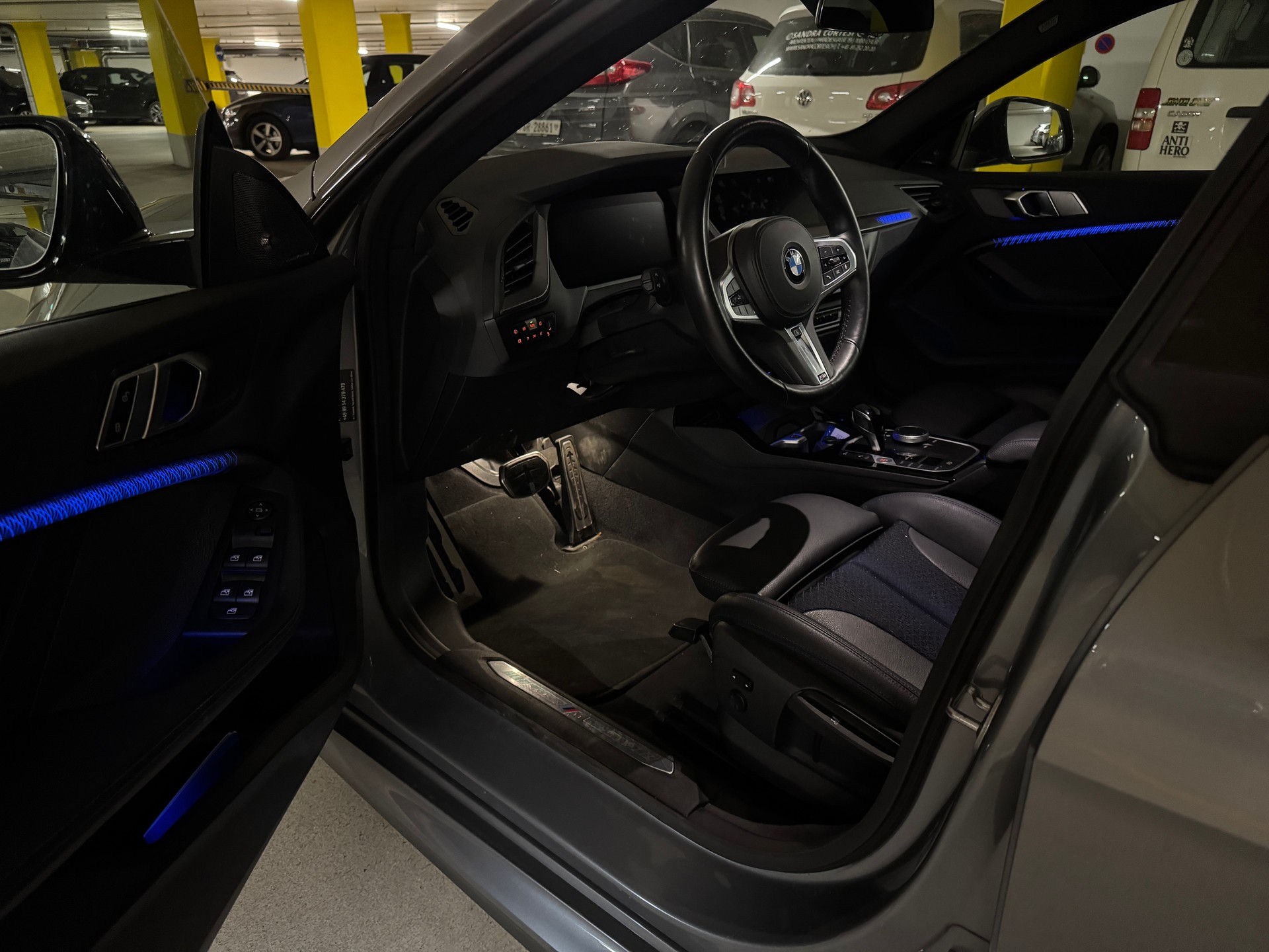 BMW 218i Gran Coupé M Sport Steptronic-image-4