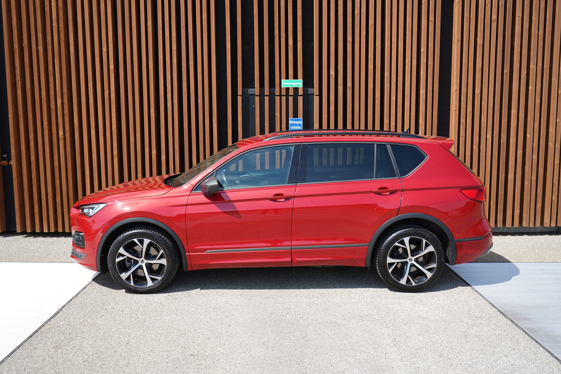 SEAT TARRACO 2.0 TDI CR FR 4DRIVE DSG l 200 PS-image-5