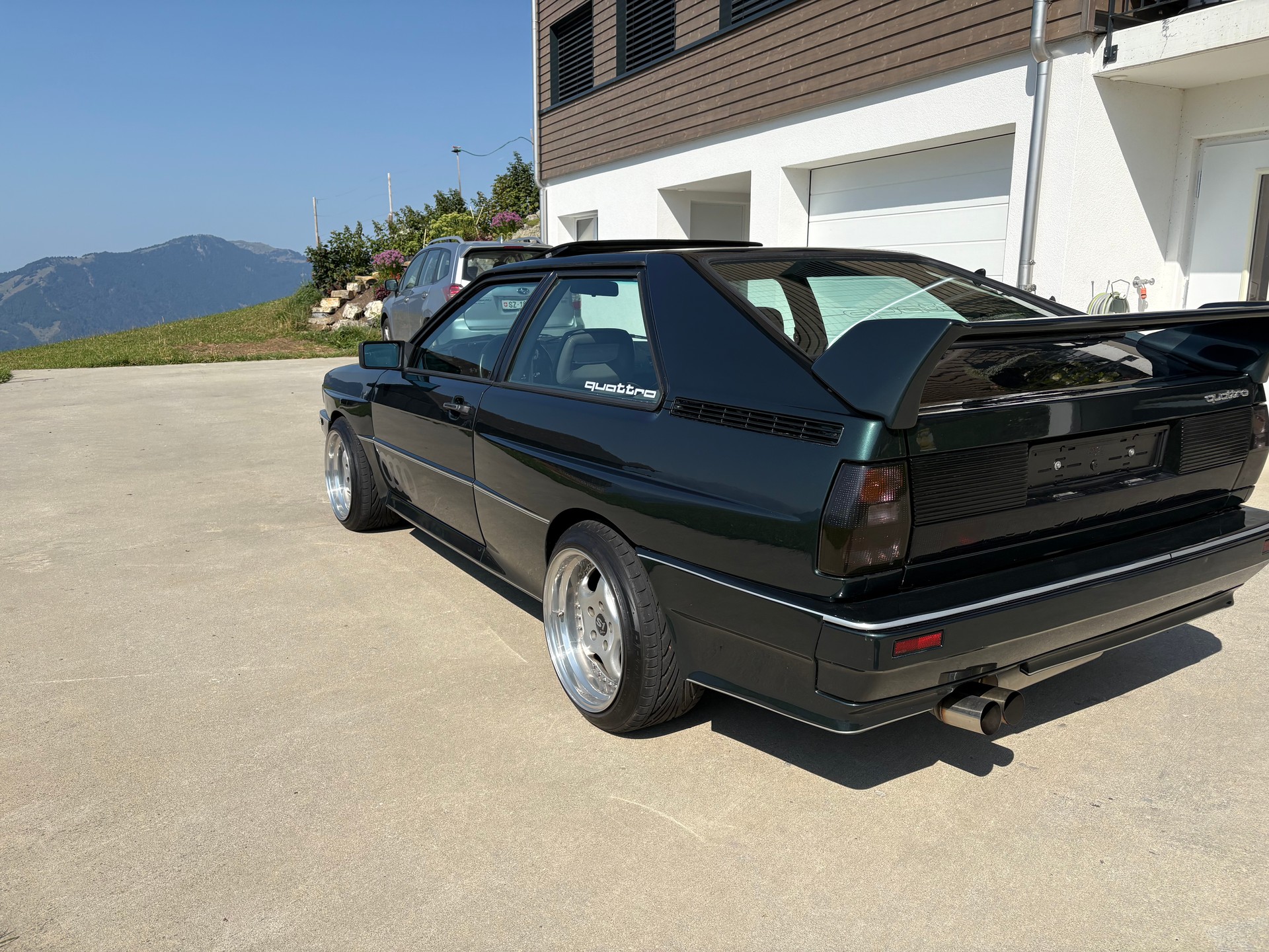 AUDI Coupé-image-4