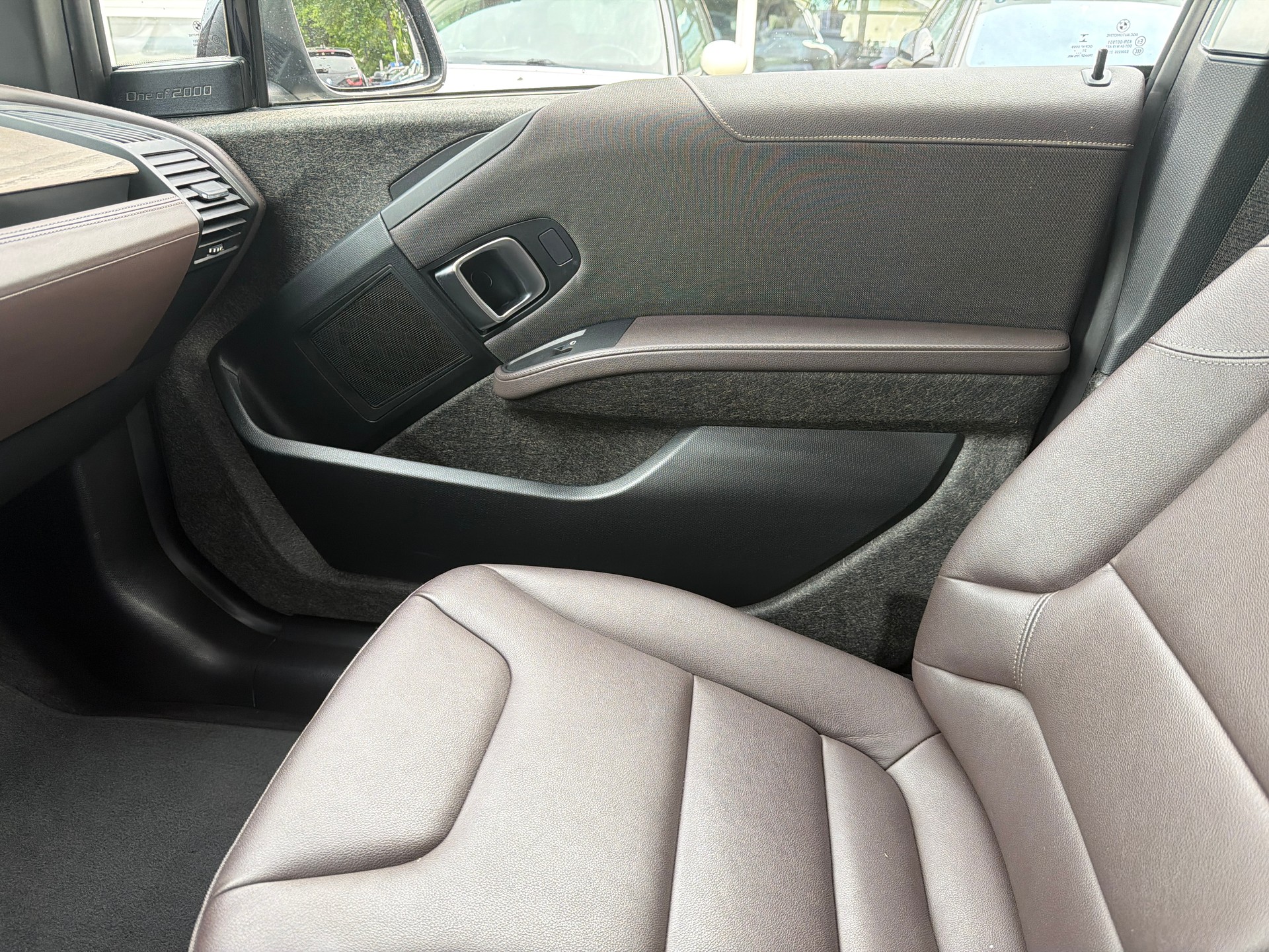 BMW i3s (120Ah) Unique Forever Edition-image-12