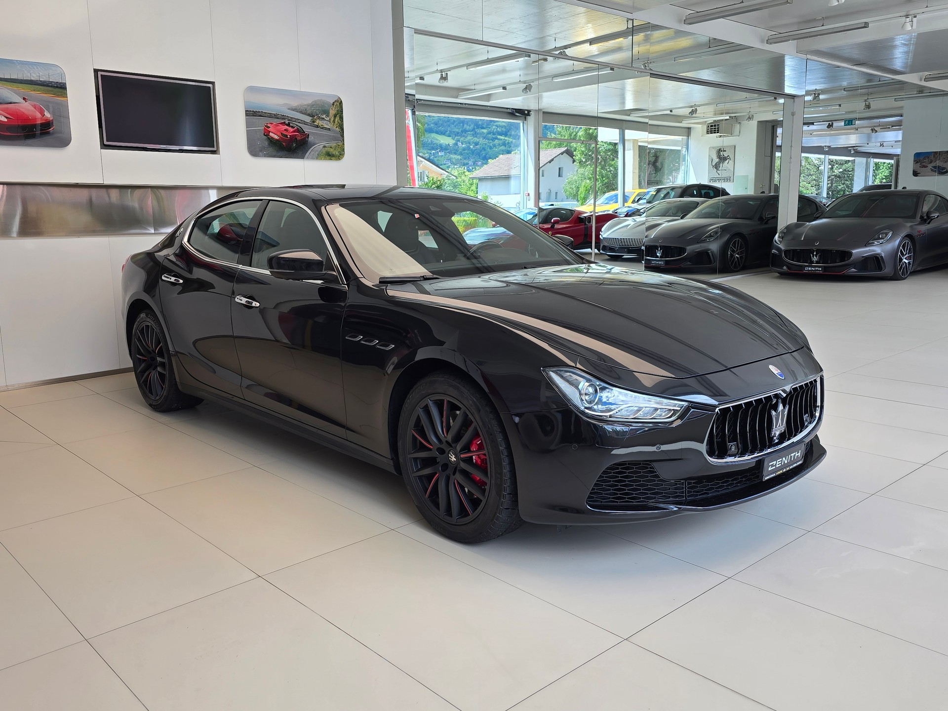 MASERATI Ghibli S Q4 3.0 V6 Automatica-image-2