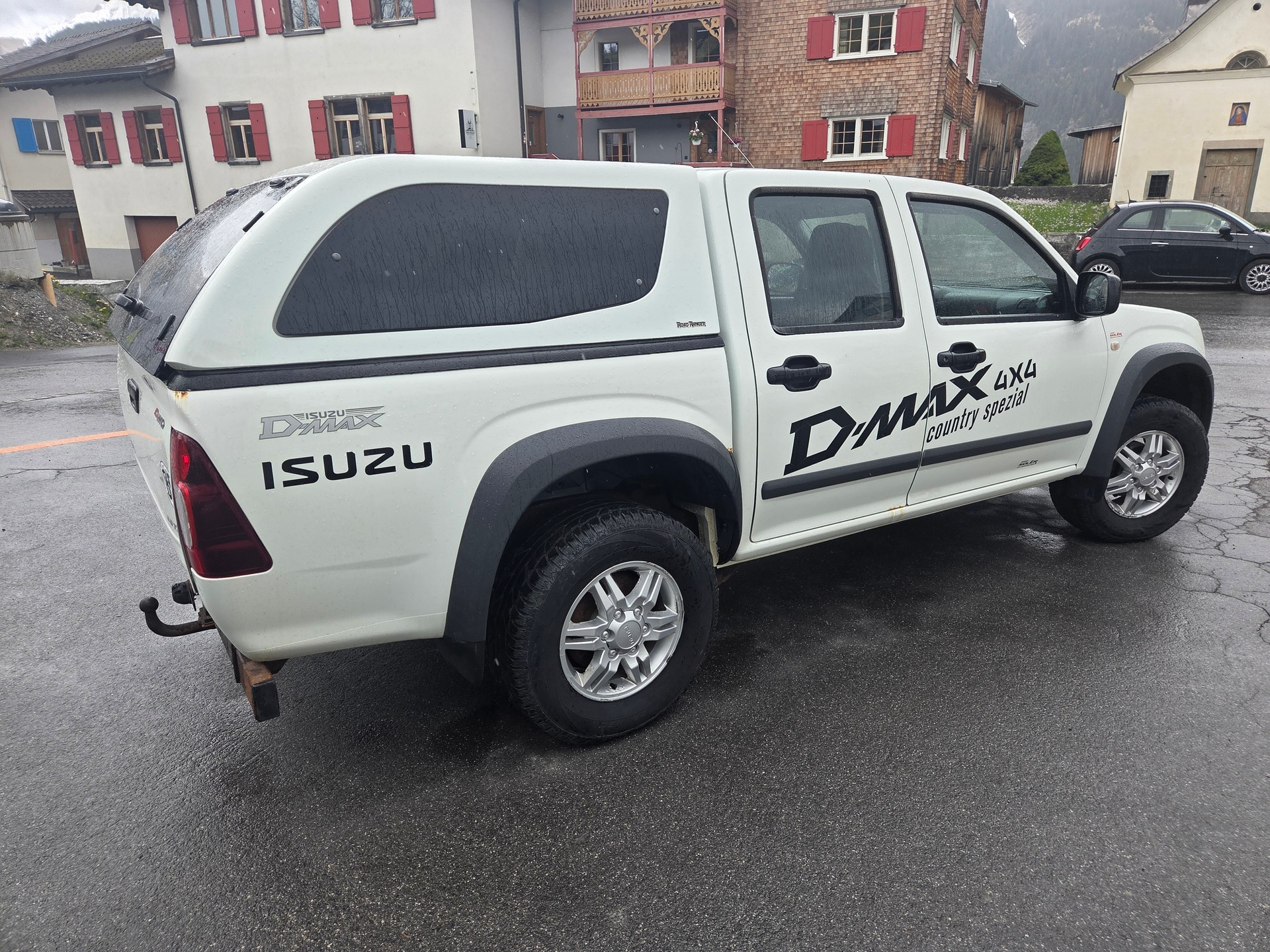 ISUZU D-MAX CrewCab L 3.0 4x4 Country Spezial-image-2