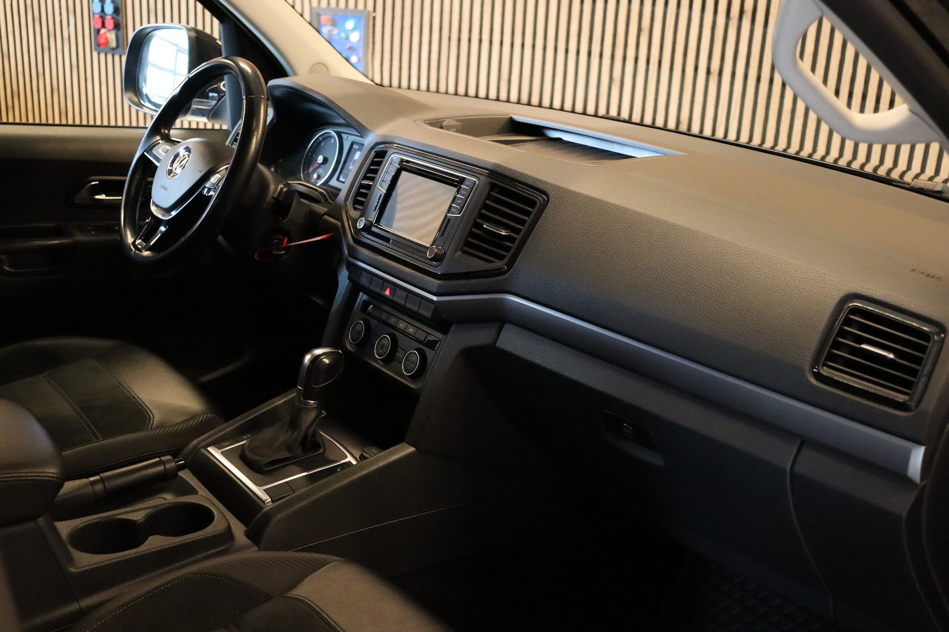 VW Amarok DKab. Pick-up 3.0 TDI 204 Canyon 4m-image-13