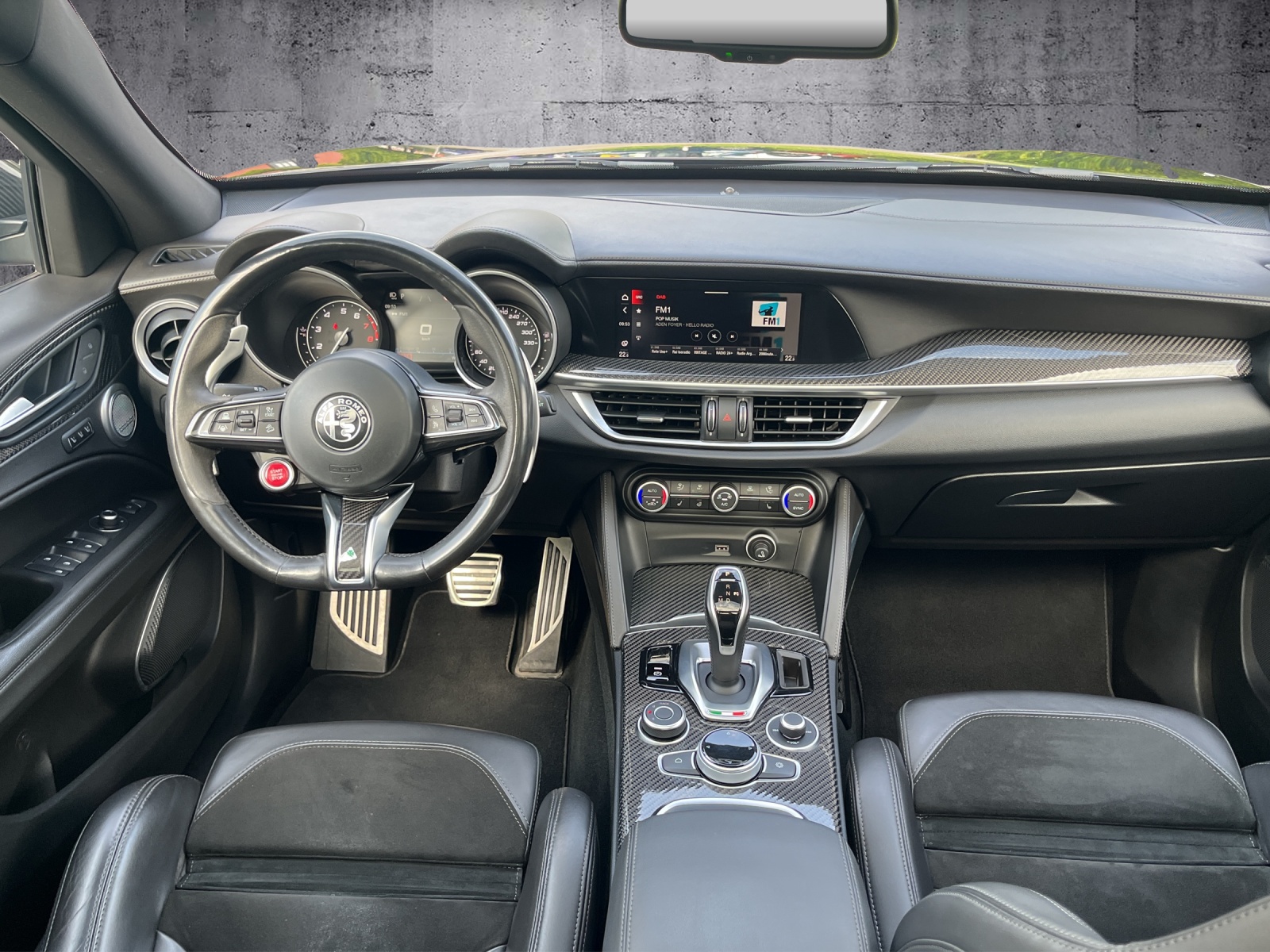 ALFA ROMEO Stelvio 2.9 V6 Biturbo Q4 Quadrifoglio SKY AKRAPOVIC-image-10