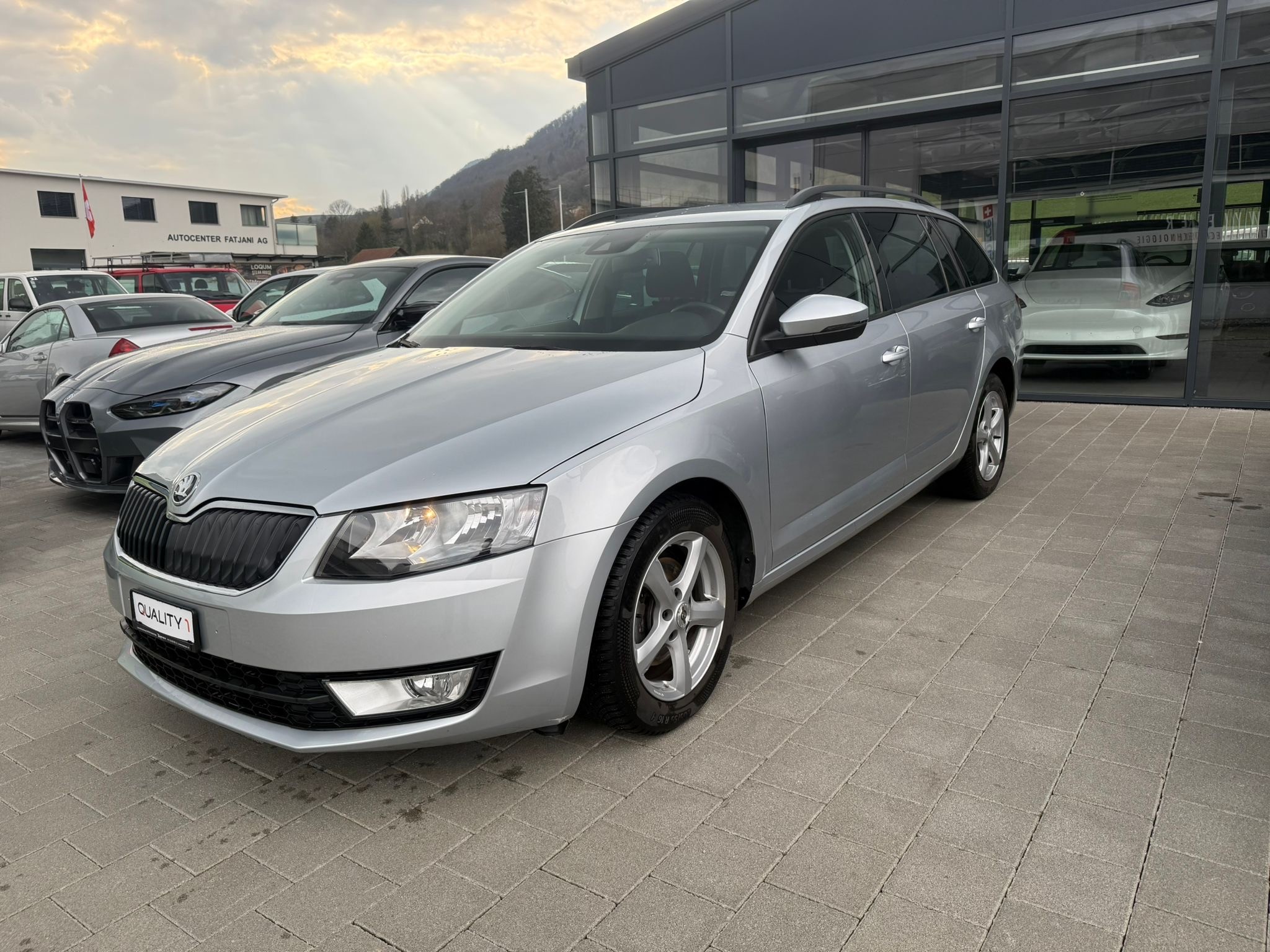 Car photo