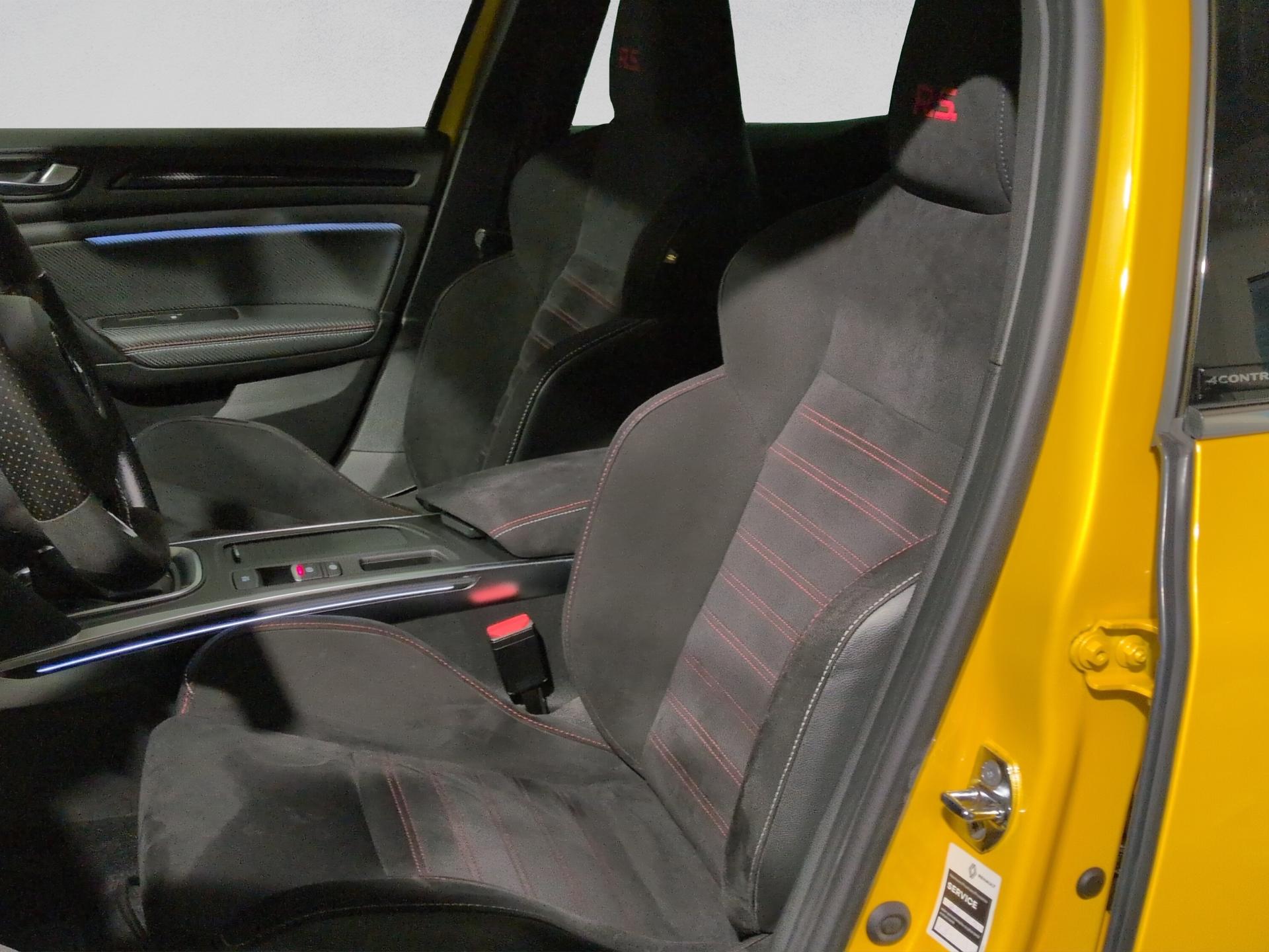 RENAULT Mégane Trophy 300 EDC-image-8