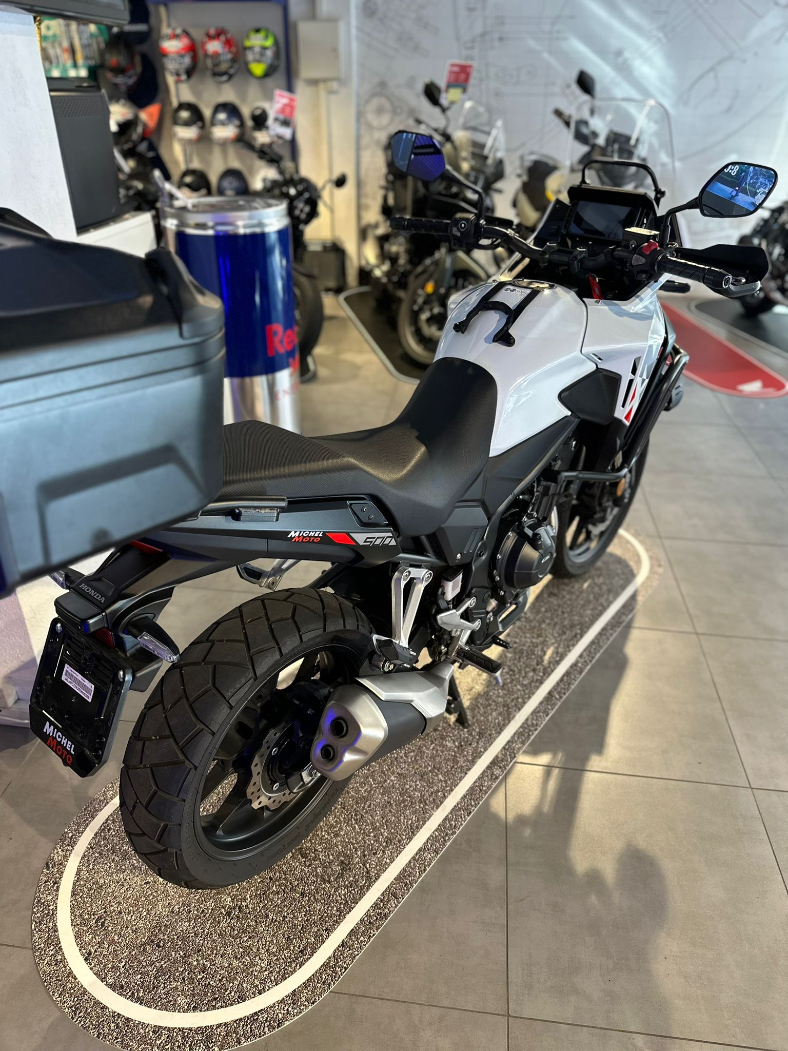 HONDA CB 500 X-showroom-element-2
