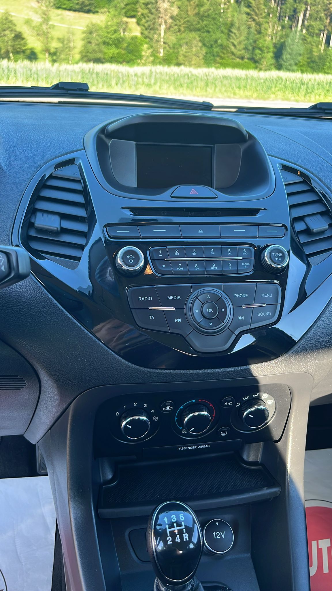 FORD KA+ 1.2 Ti-VCT Cool&Sound-image-14