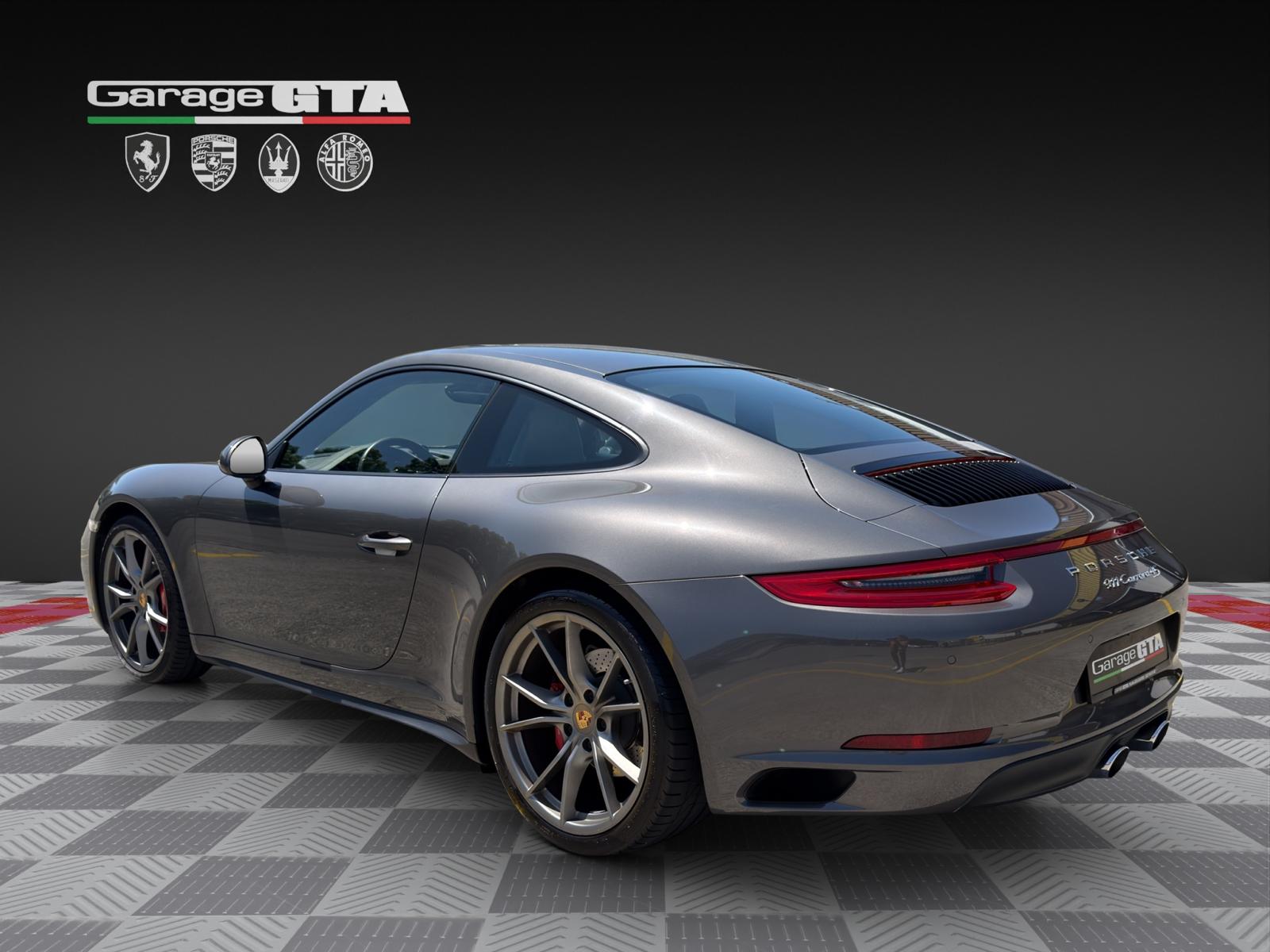PORSCHE 911 Carrera 4S PDK-showroom-element-2