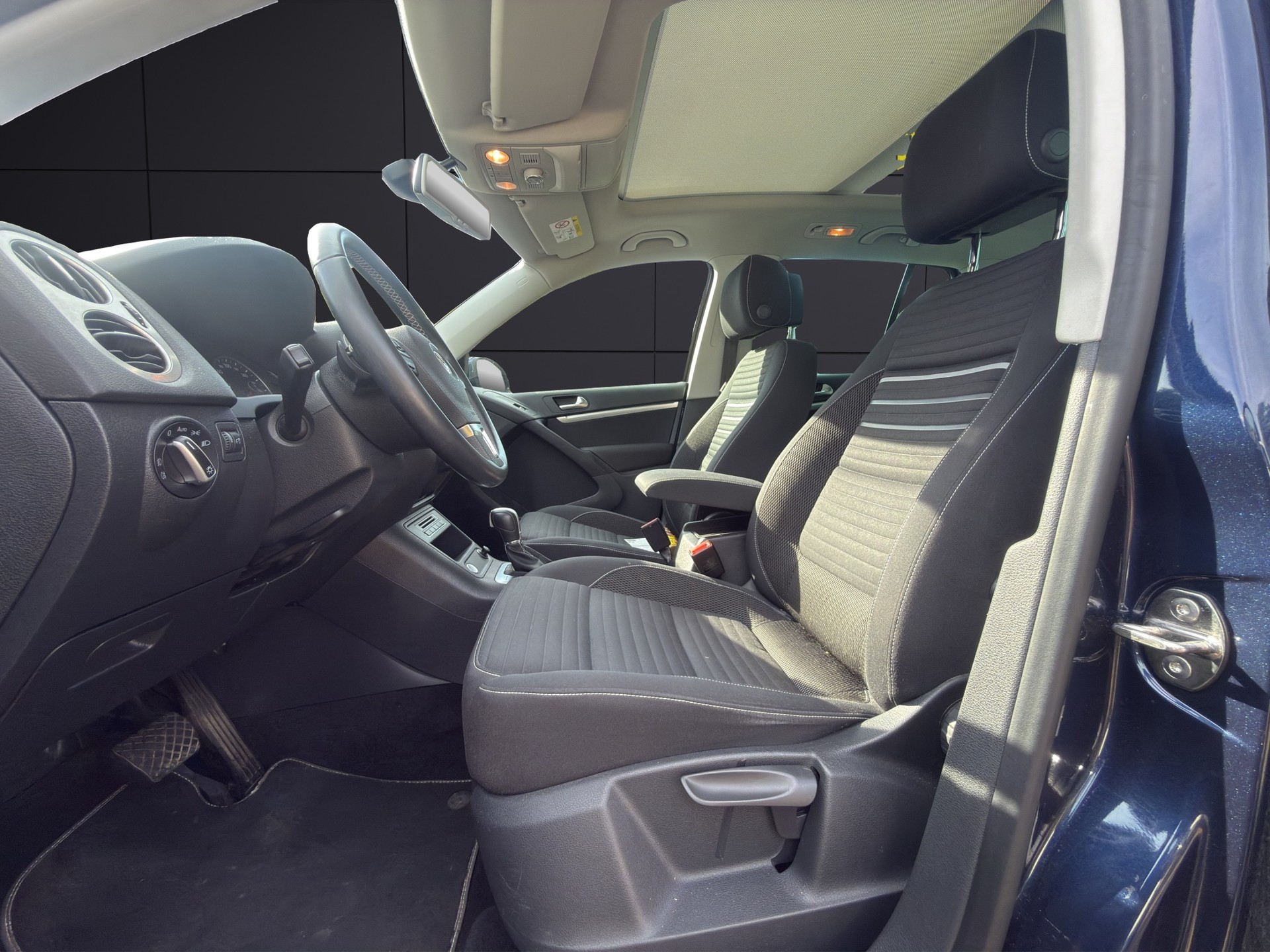 VW Tiguan 2.0 TSI Cup R-Line 4Motion DSG-image-15