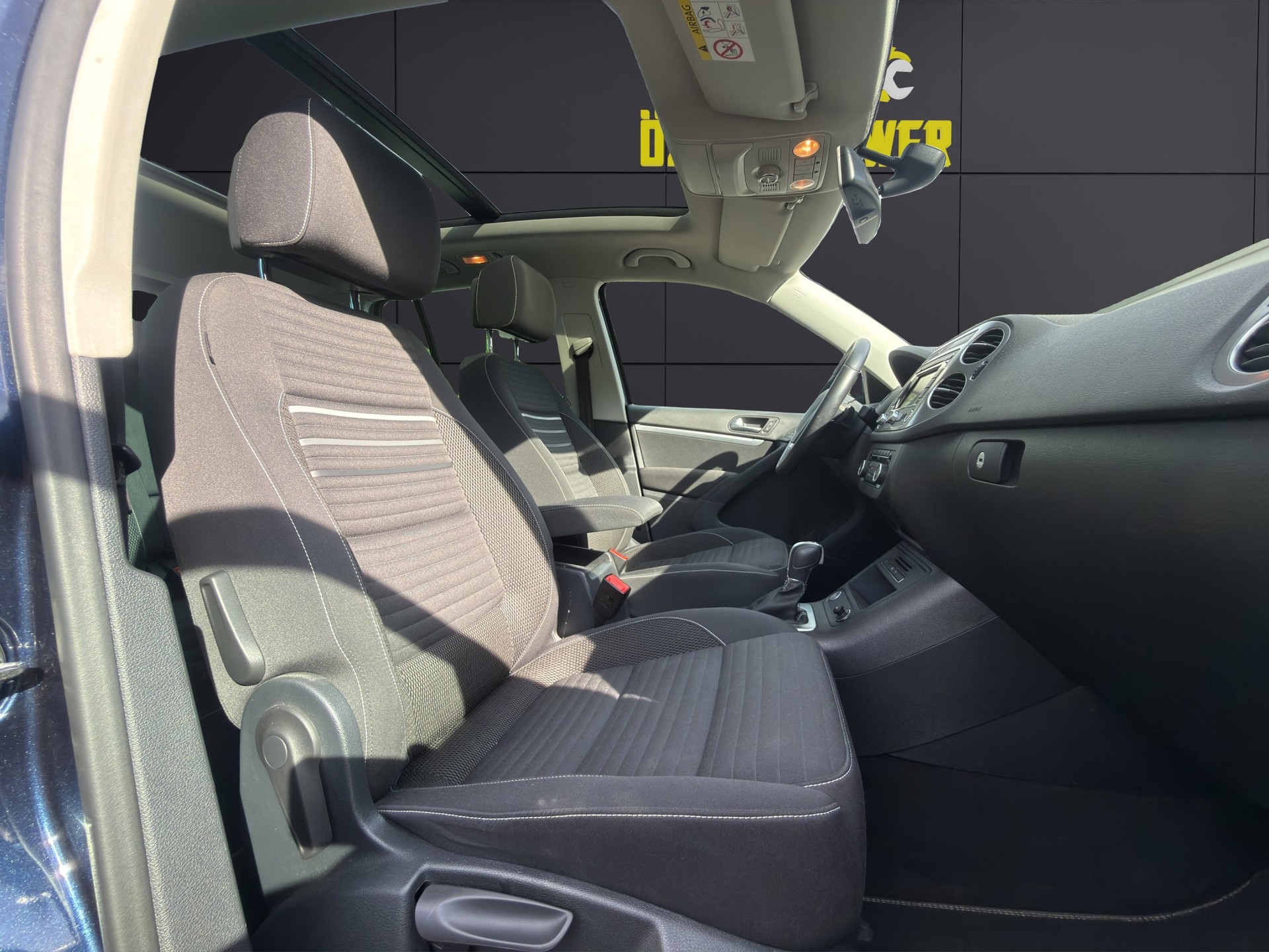 VW Tiguan 2.0 TSI Cup R-Line 4Motion DSG-image-14