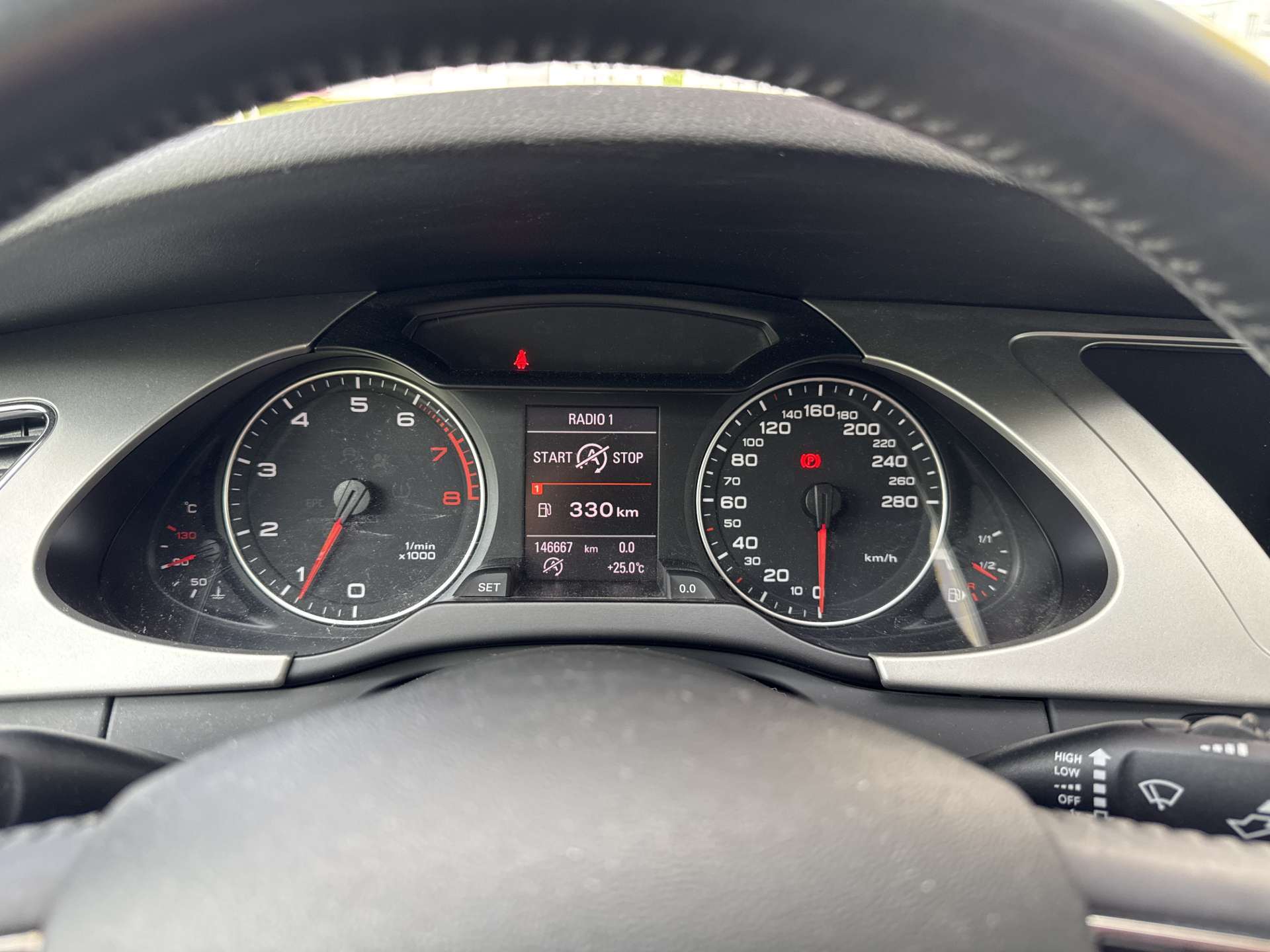 AUDI A4 Avant 2.0 TFSI-image-11