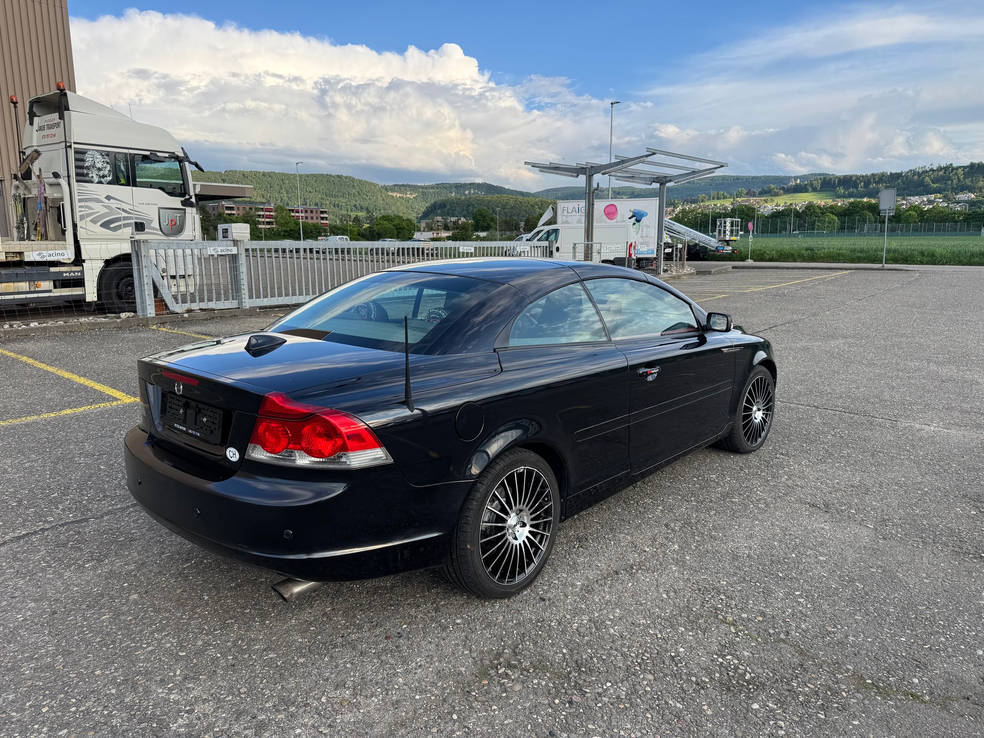 VOLVO C70 T5 Summum-image-9
