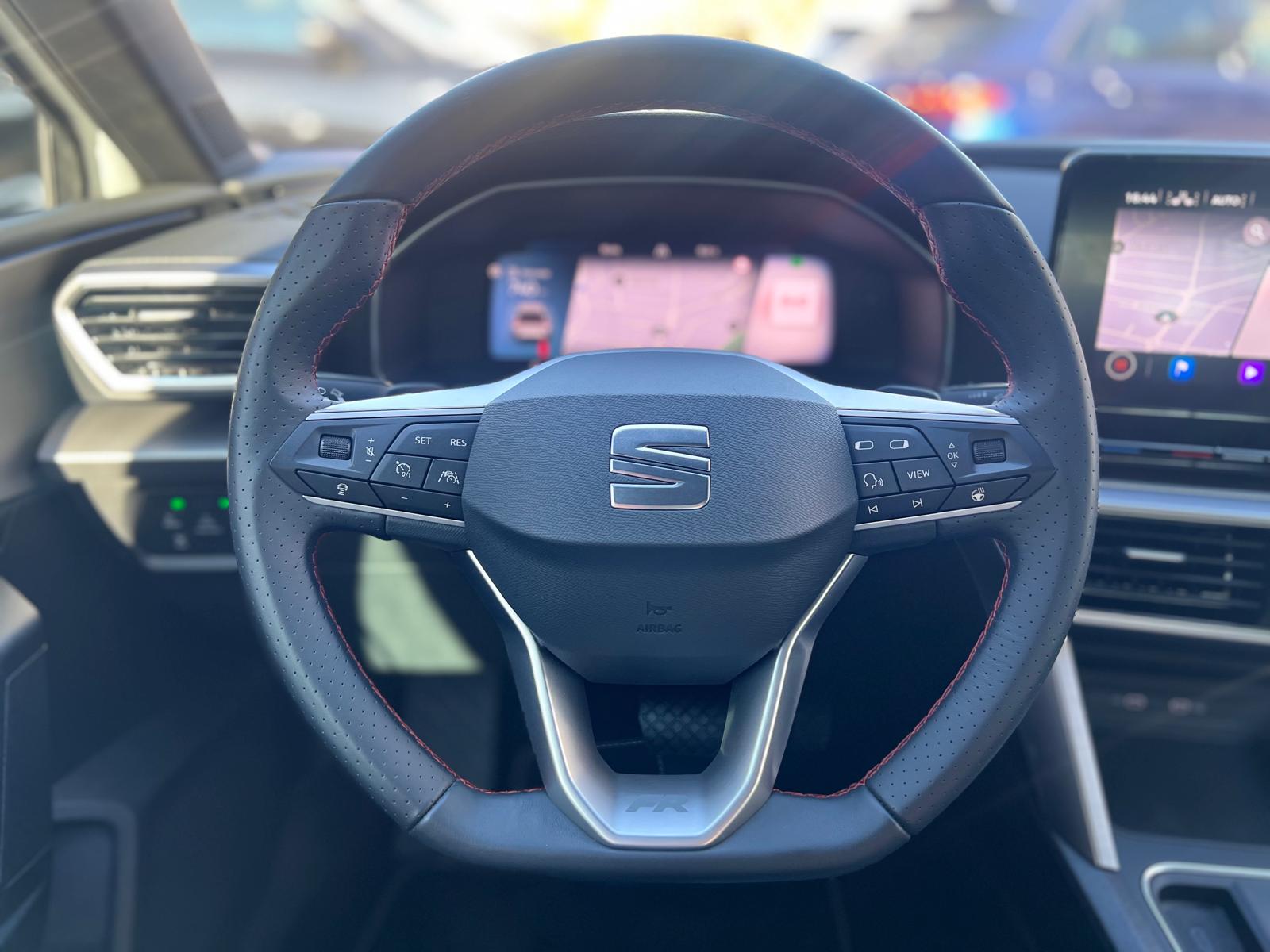 SEAT Leon 1.5 eTSI 150 FR DSG-image-9