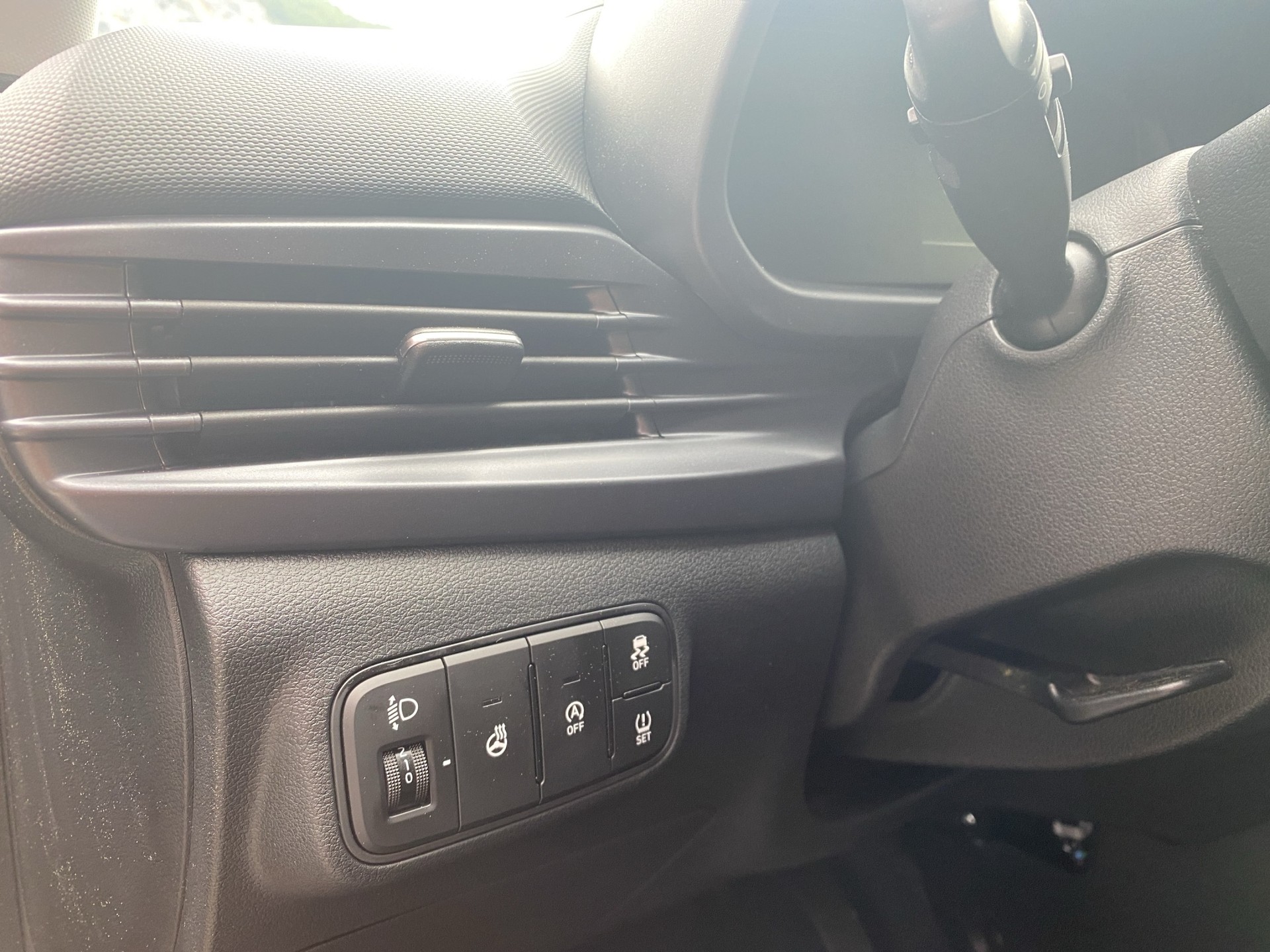 HYUNDAI i20 1.0 T-GDi Comfort DCT-image-11