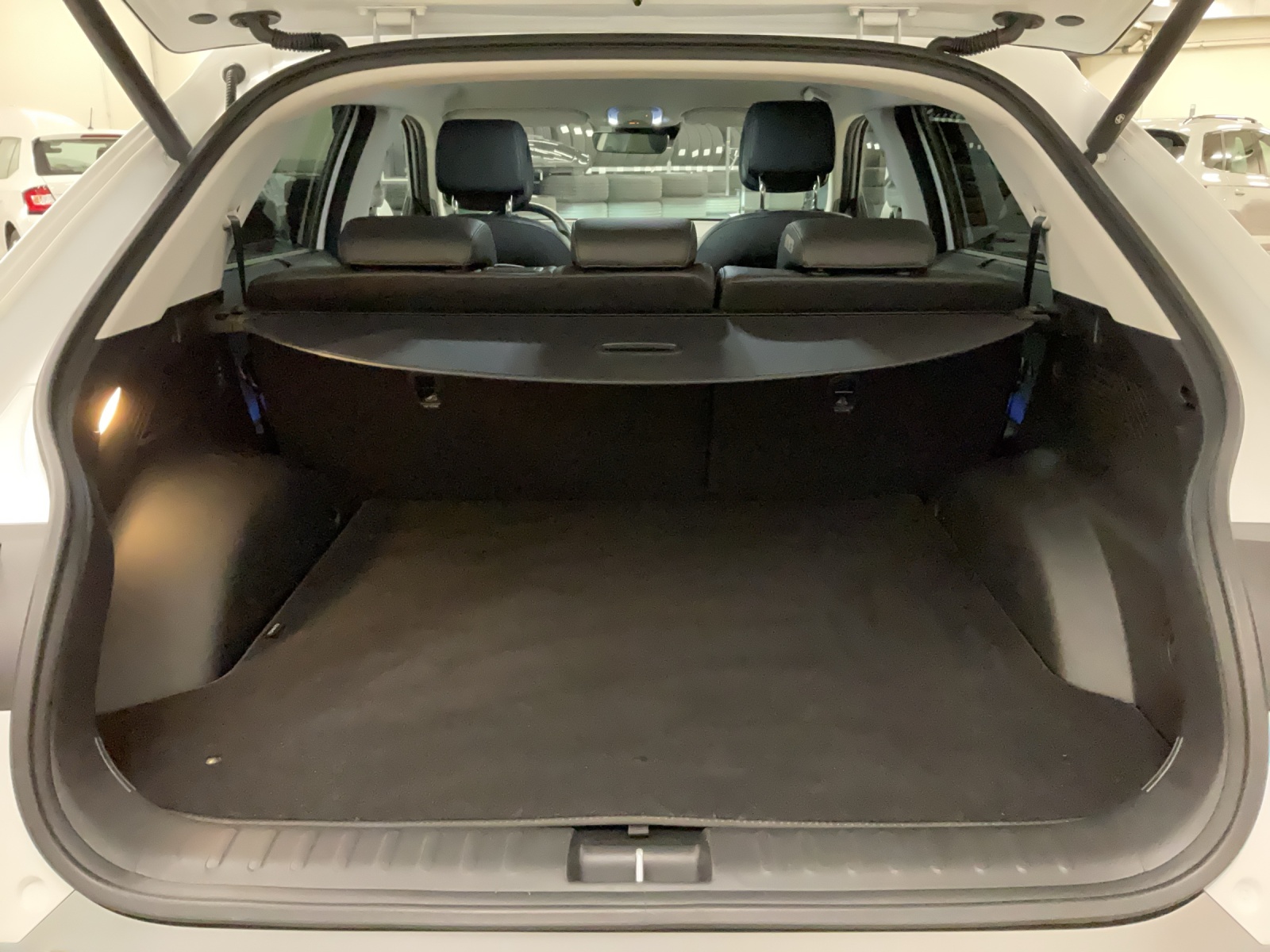 HYUNDAI Ioniq 5 77kWh Vertex 4WD-image-12