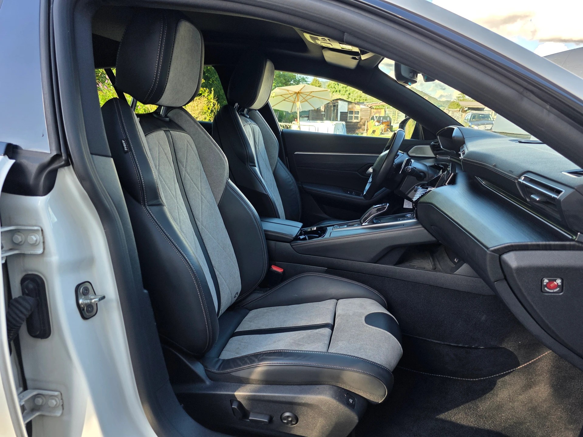 PEUGEOT 508 1.6 PHEV GT Line EAT8 ** Frisch ab MFK **-image-18