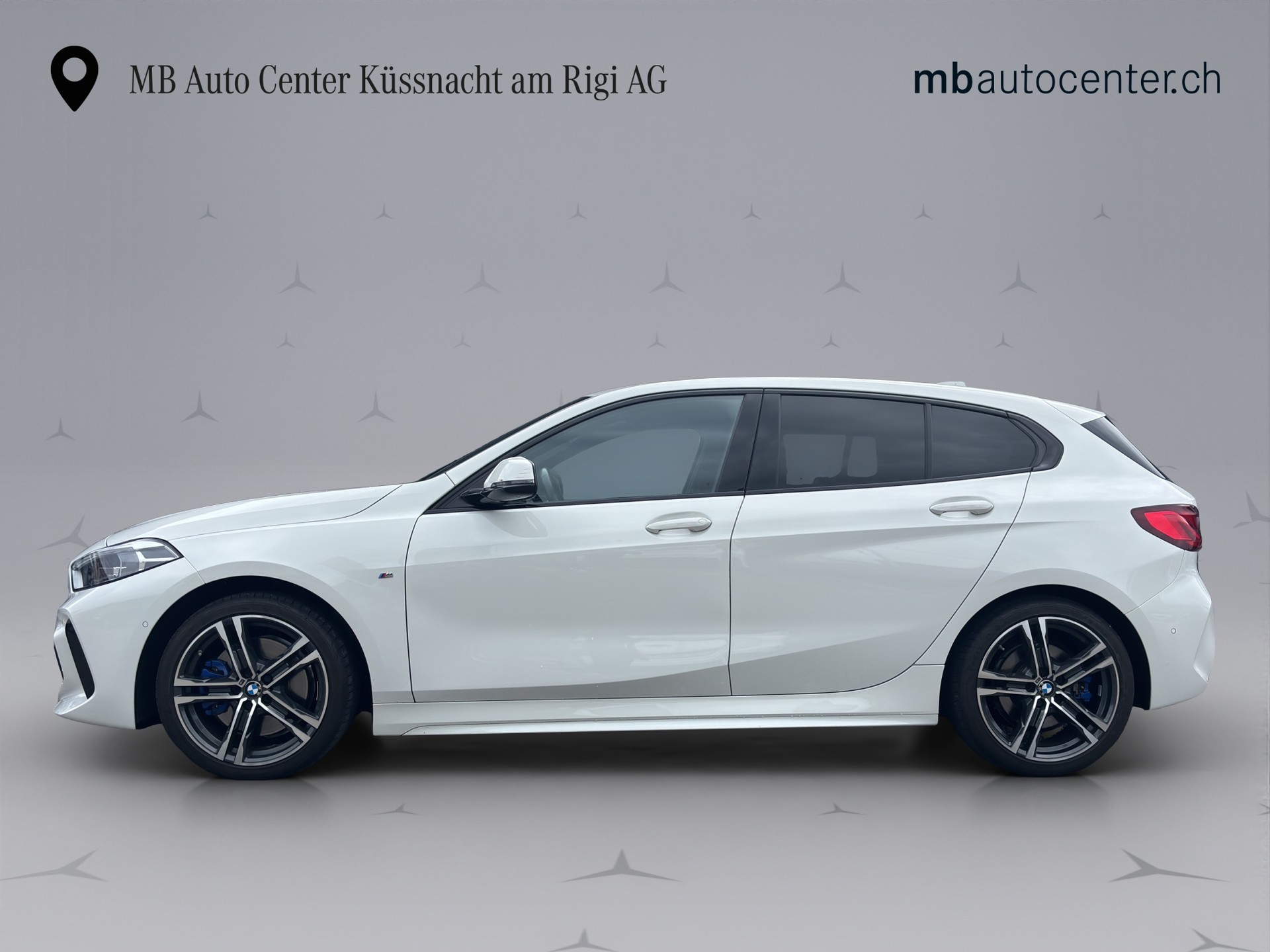 BMW 120d xDrive Steptronic M Sport-image-2