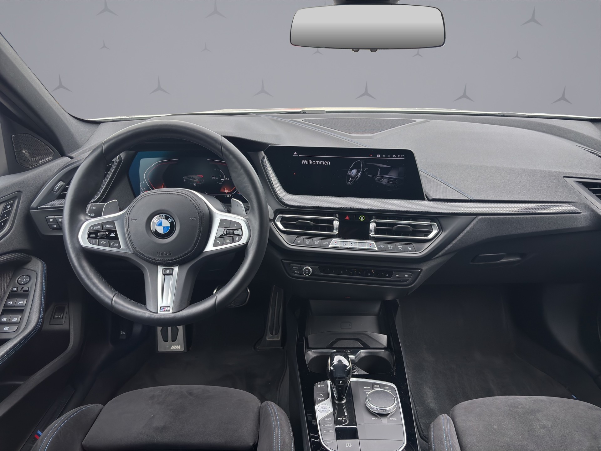 BMW 120d xDrive Steptronic M Sport-image-11