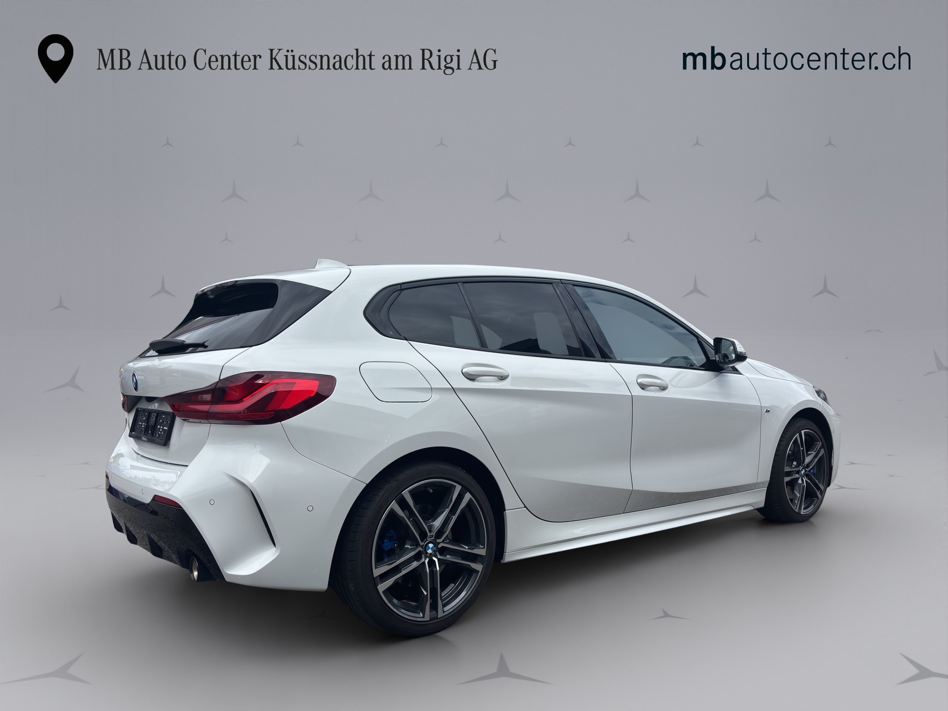 BMW 120d xDrive Steptronic M Sport-image-5