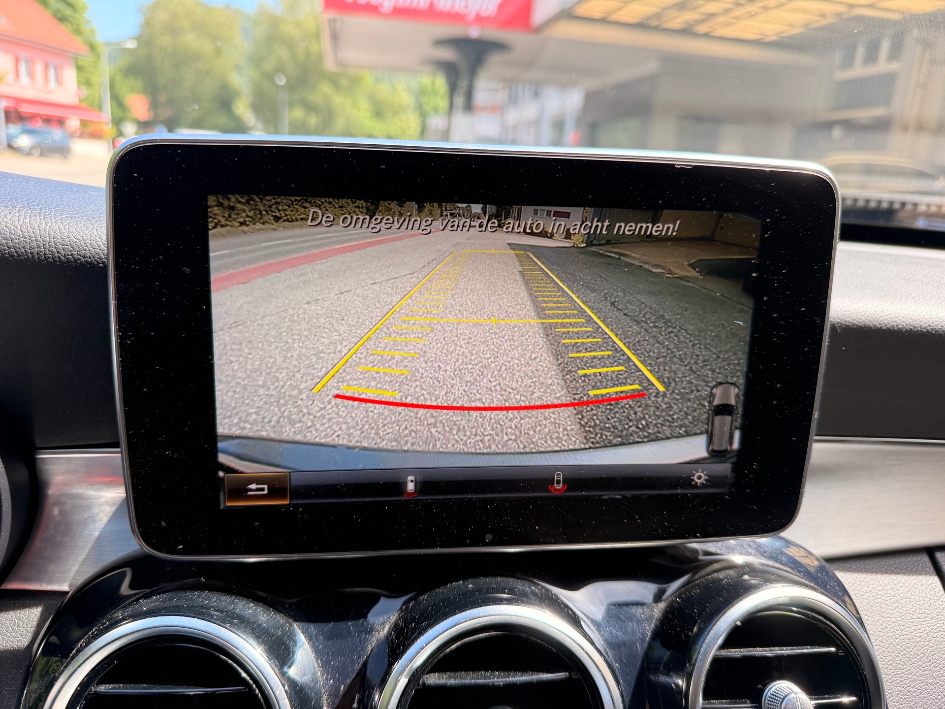 MERCEDES-BENZ C 350 e Avantgarde 7G-Tronic-image-13