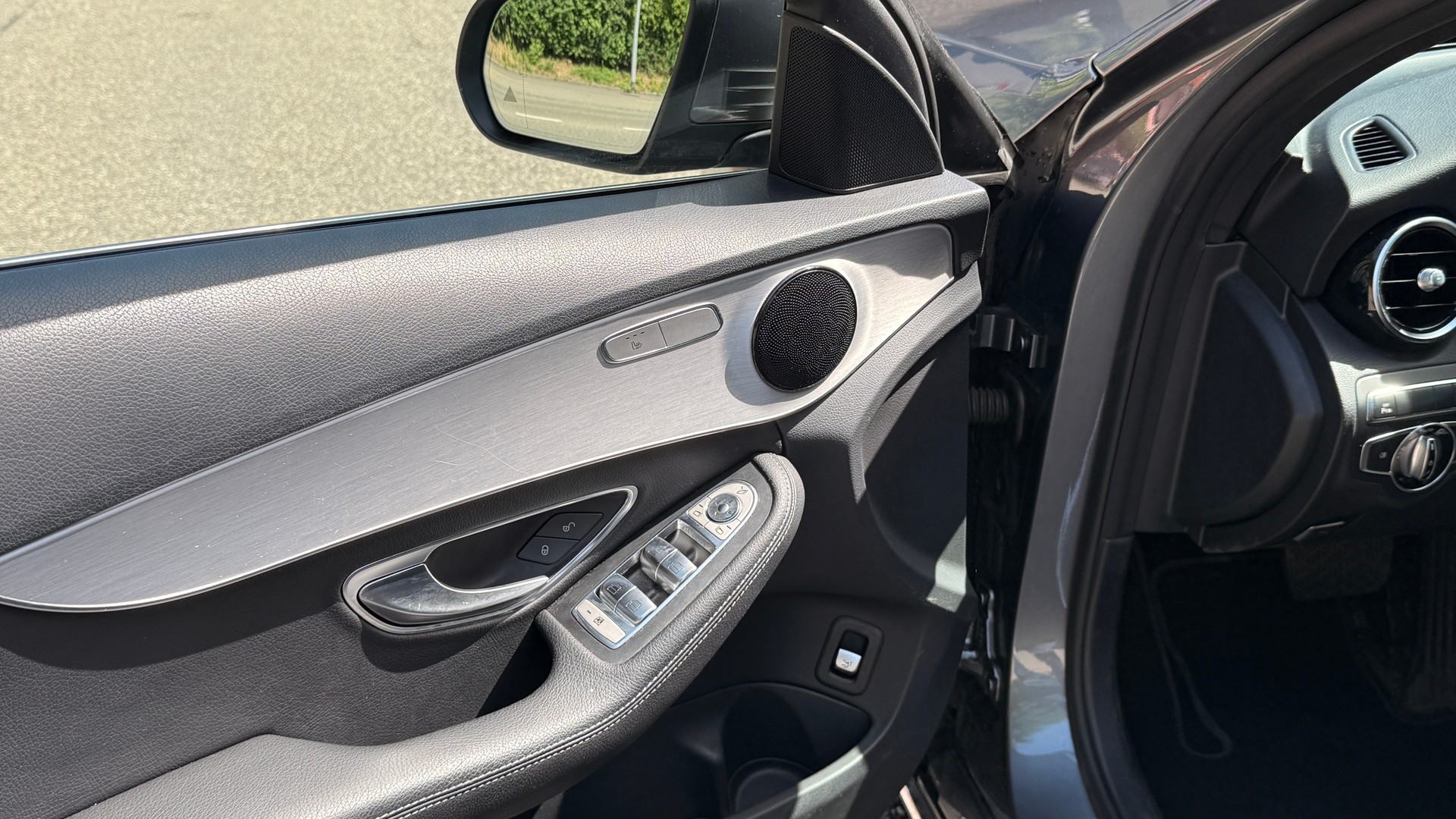 MERCEDES-BENZ C 350 e Avantgarde 7G-Tronic-image-8