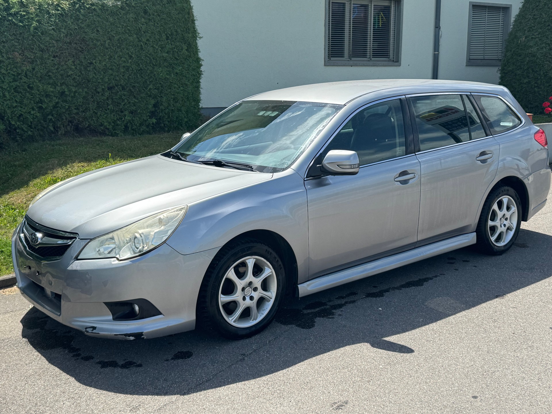 SUBARU Legacy 2.0i Swiss AWD Lineartronic-image-0