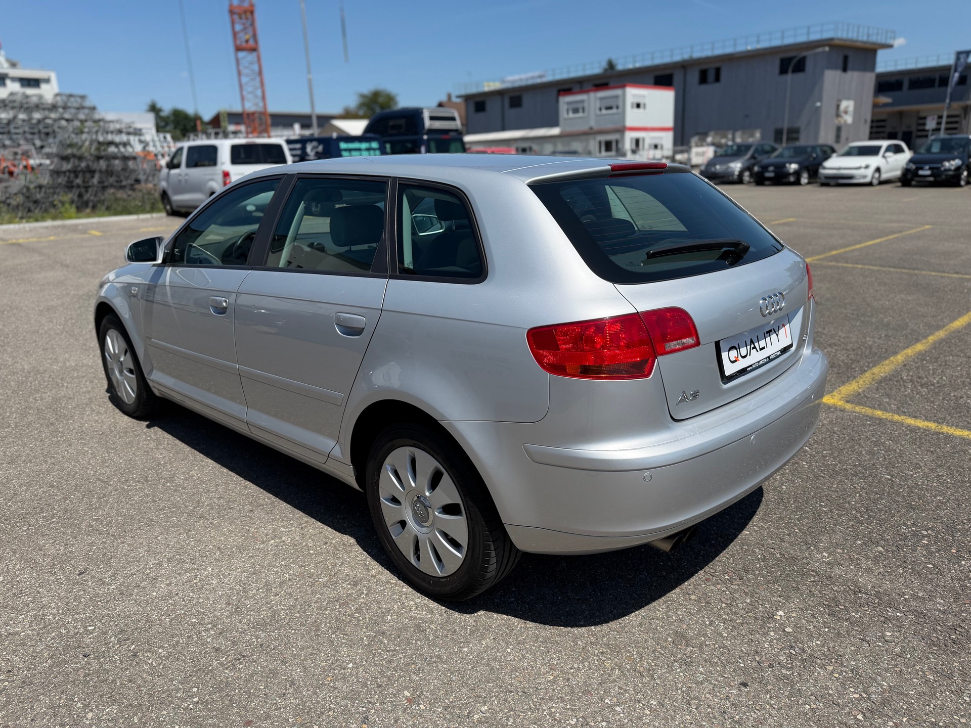 AUDI A3 Sportback 1.8 Turbo FSI Attraction-image-6