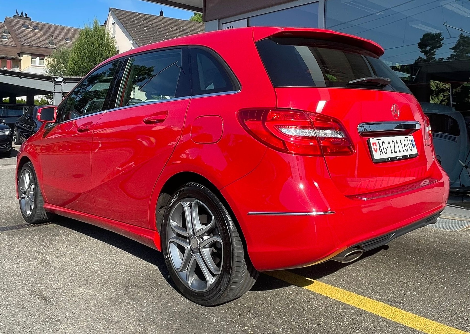 MERCEDES-BENZ B 180 7G-DCT Sport-Paket CH-Auto-image-3