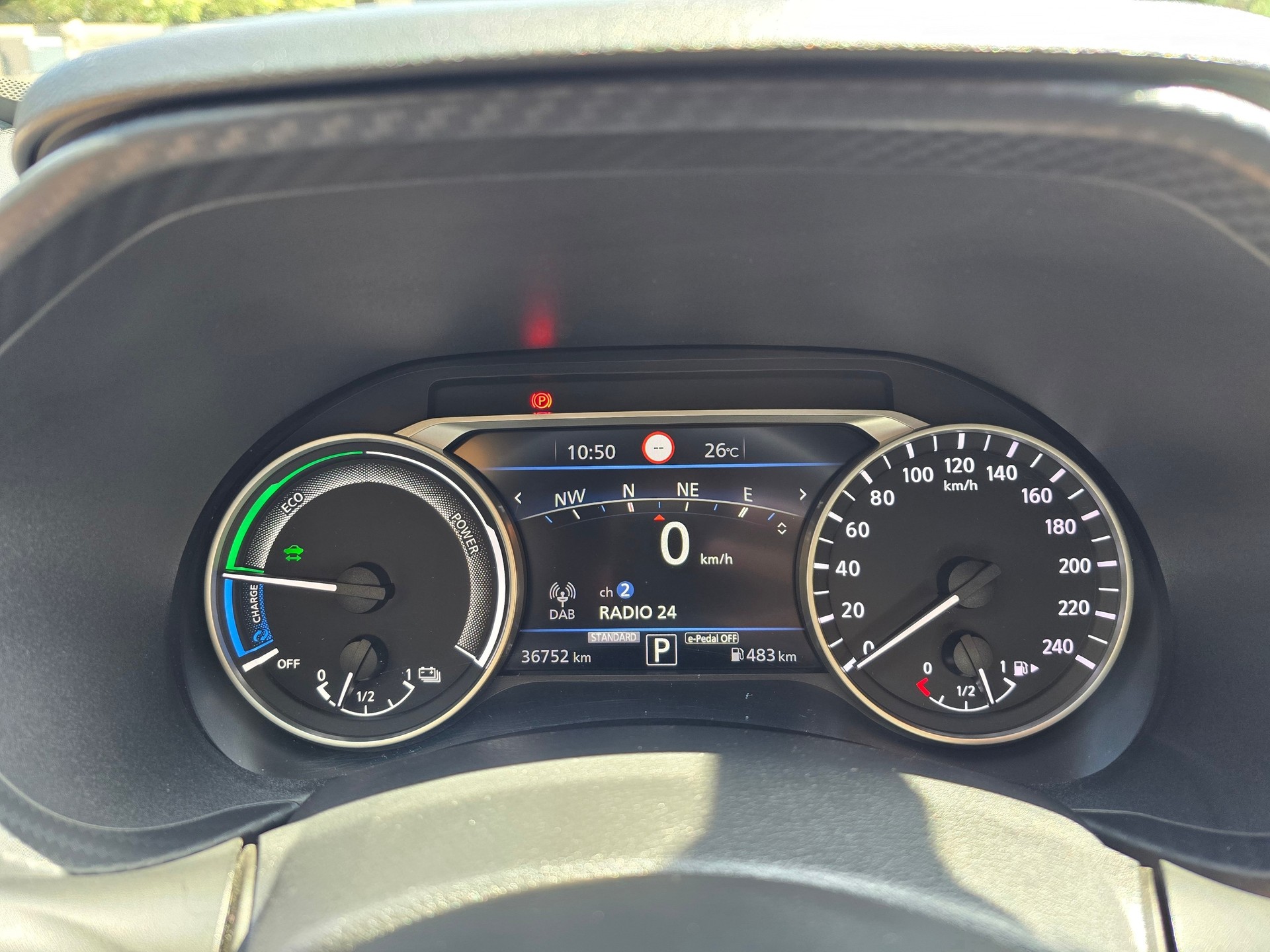 NISSAN Juke 1.6 FHEV Unplugged Limited Edition-image-14