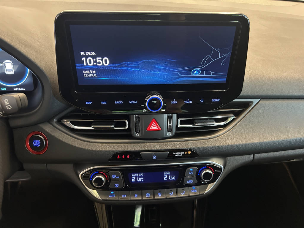 HYUNDAI i30 Wagon 1.5 T-GDi N-Line-image-5