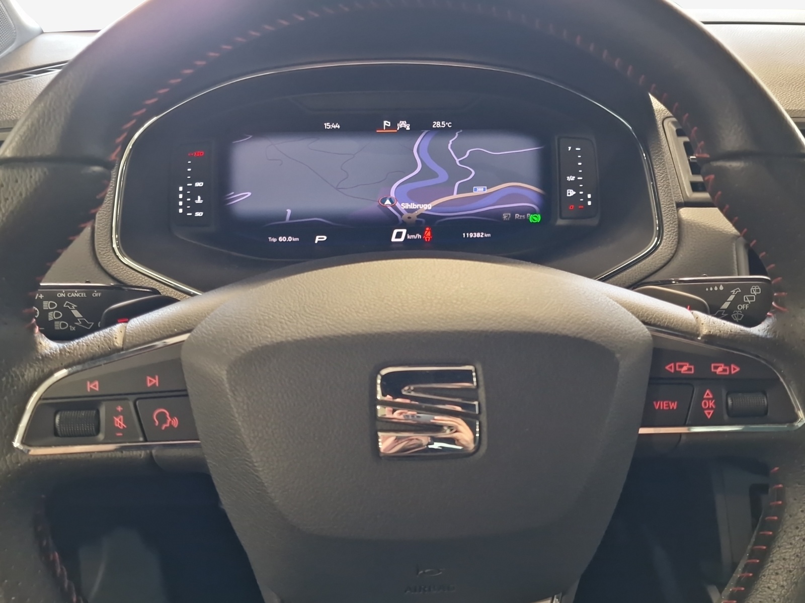 SEAT Arona 1.0 TSI Eco Hola FR DSG-image-10