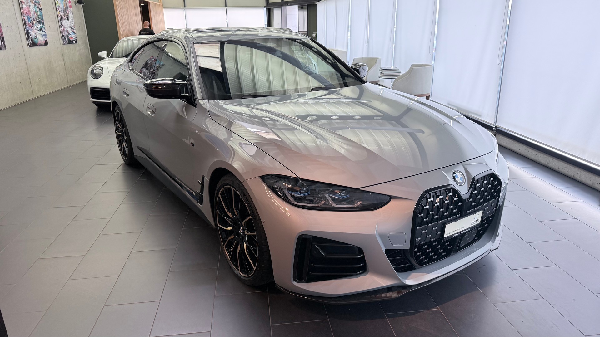 BMW M440i xDrive Gran Coupé-image-1