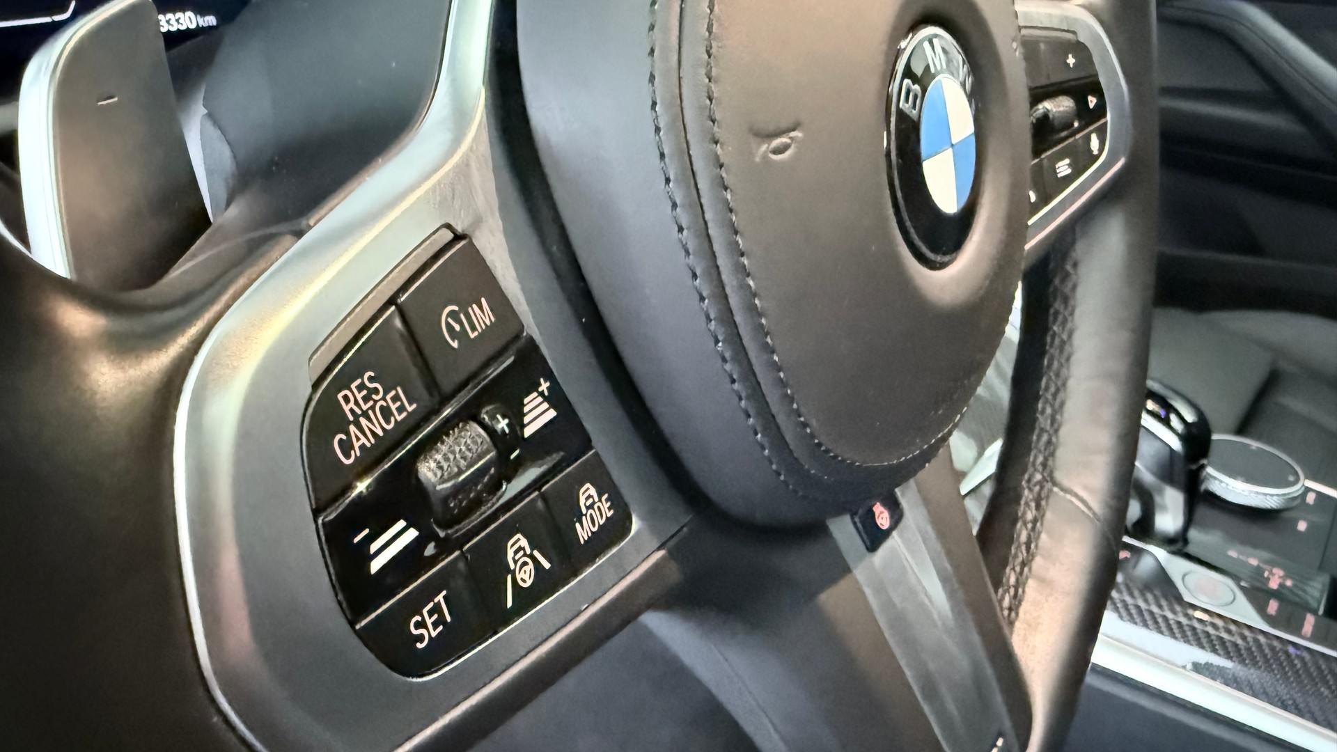BMW M440i xDrive Gran Coupé-image-13