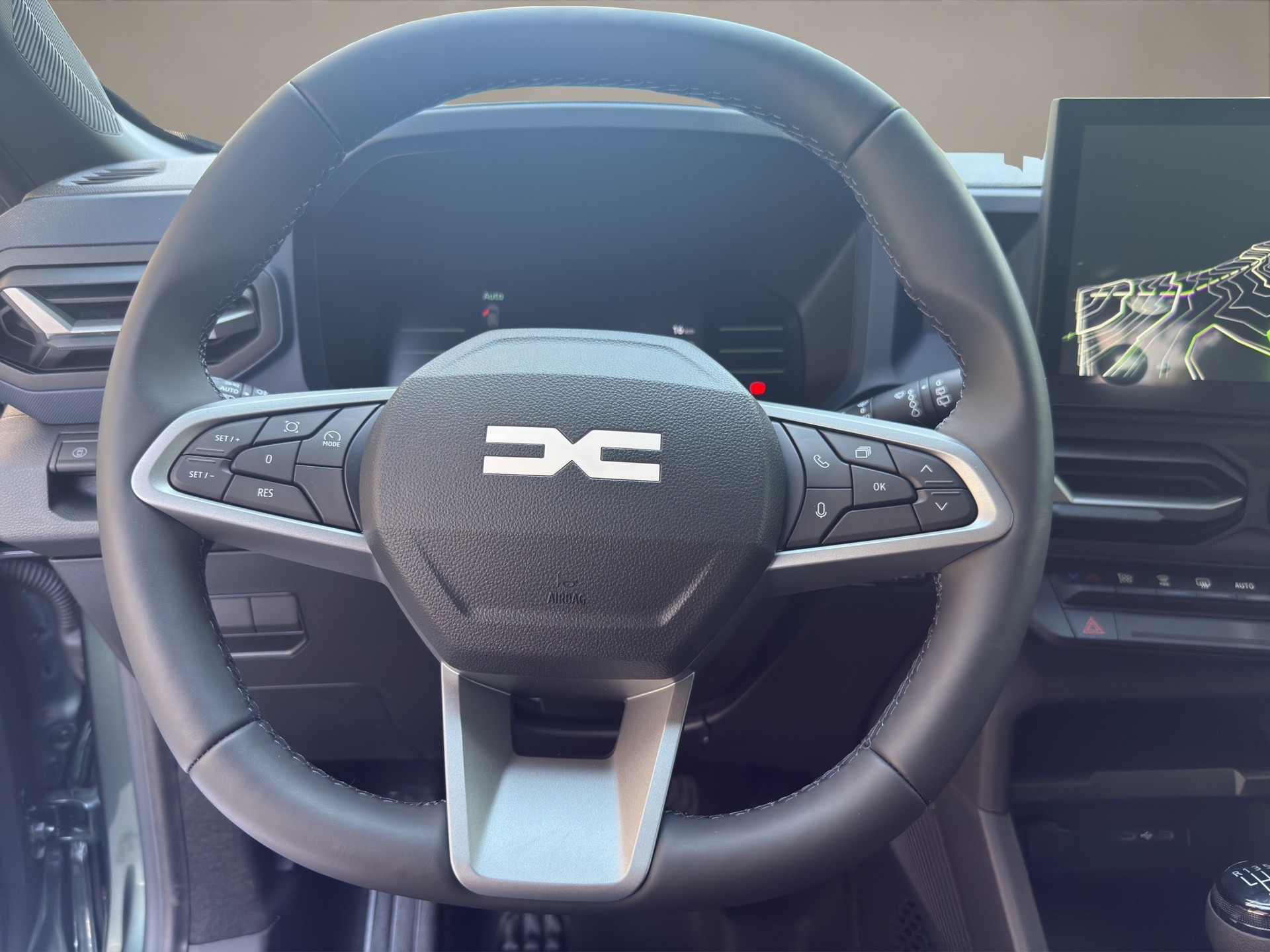 DACIA Duster TCe 130 48V Journey 4x4-image-9