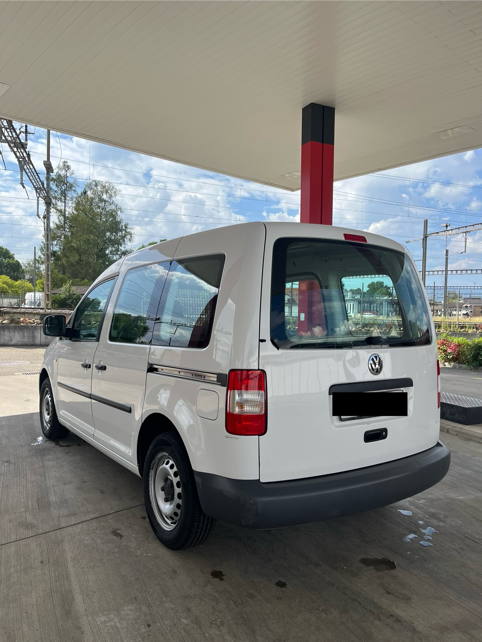 VW CADDY-image-2
